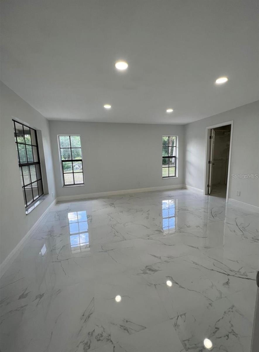 2925 N STEWART ST, KISSIMMEE, FL, 34746