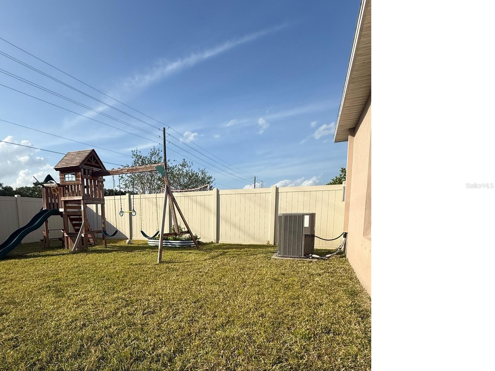 16931 PEACEFUL VALLEY DR, WIMAUMA, FL, 33598