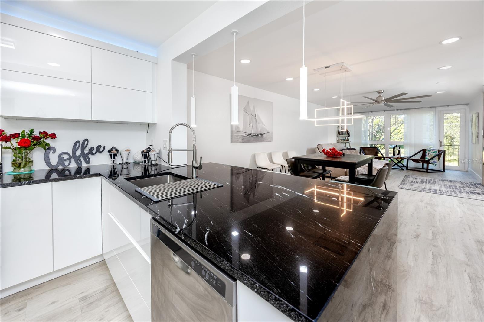 1800 MARINER DR #3, TARPON SPRINGS, FL, 34689