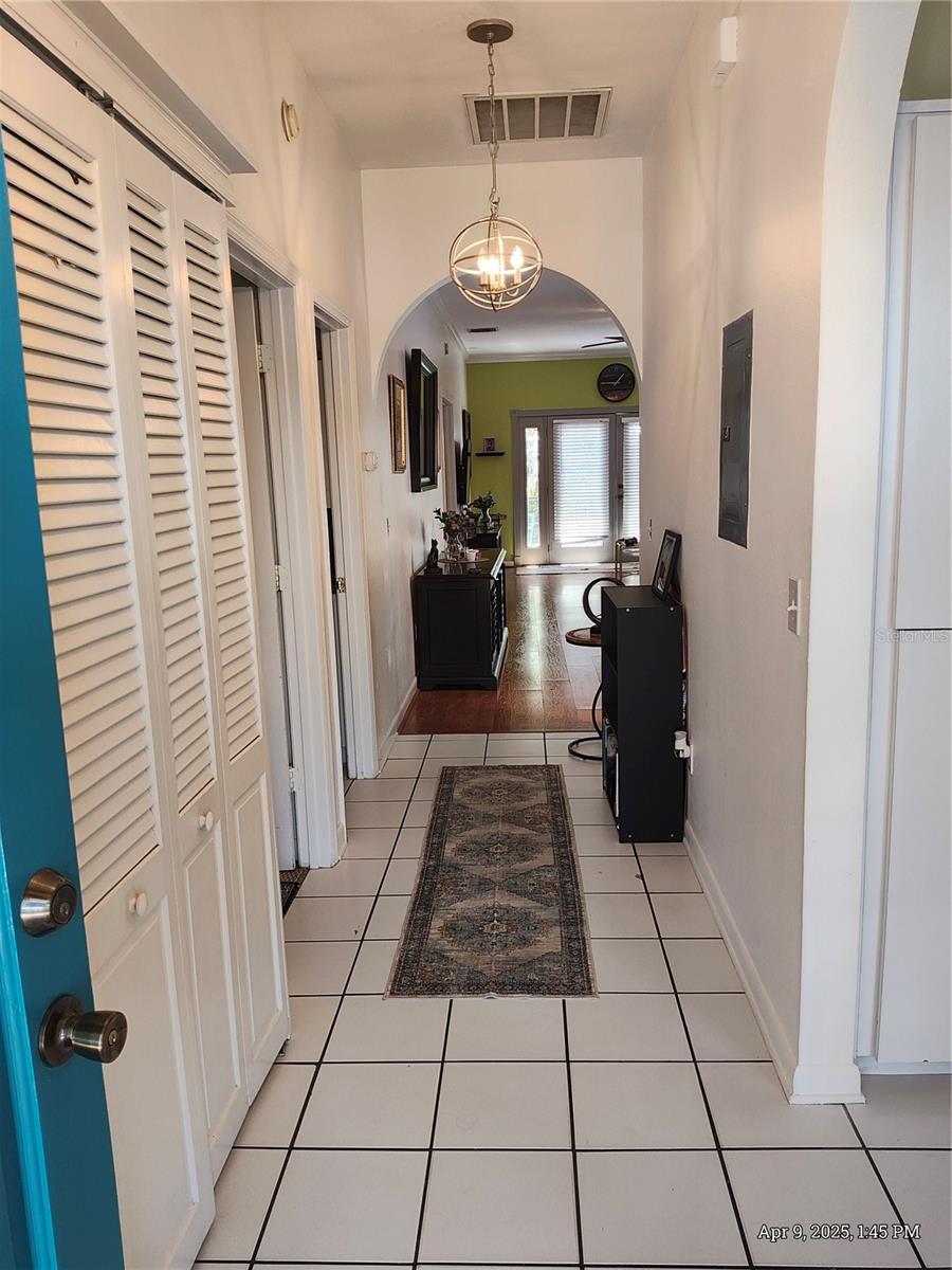 2512 W TEXAS AVE #C, TAMPA, FL, 33629