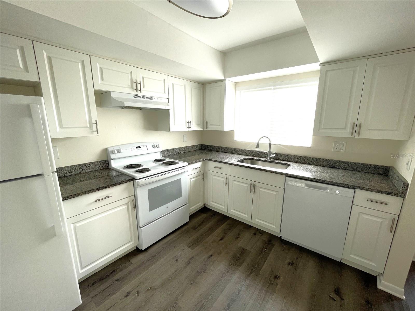 1610 58TH AVE S #6, ST PETERSBURG, FL, 33712