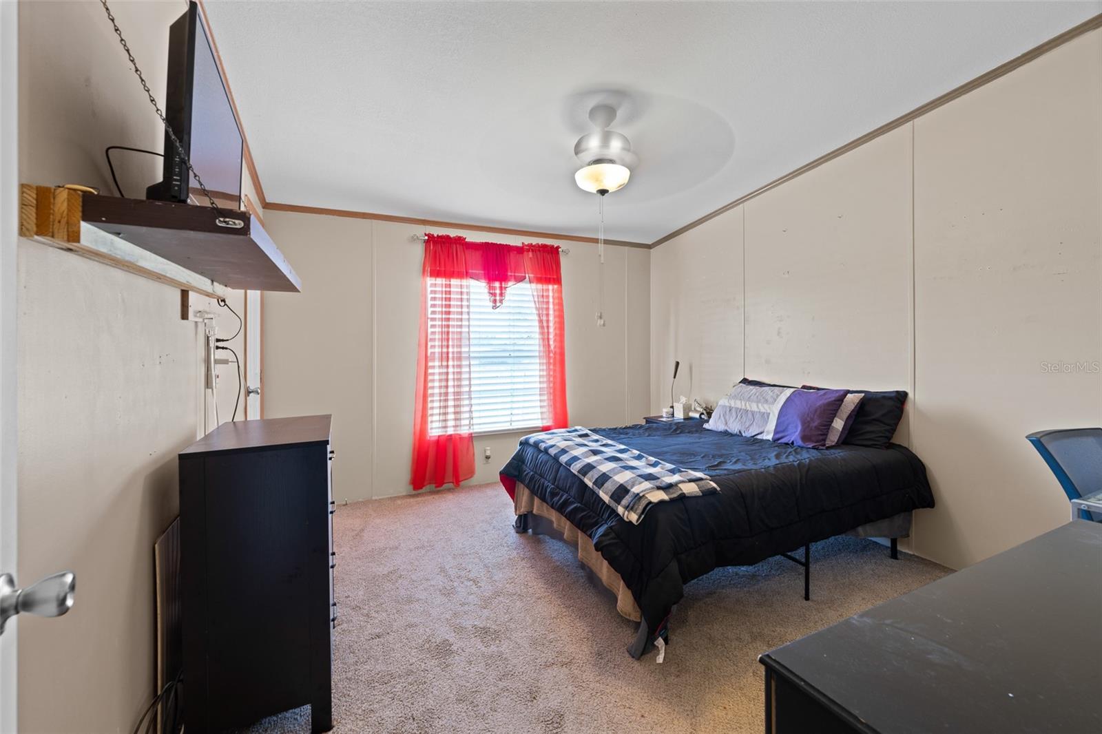 8040 PINE ISLAND RD, CLERMONT, FL, 34711