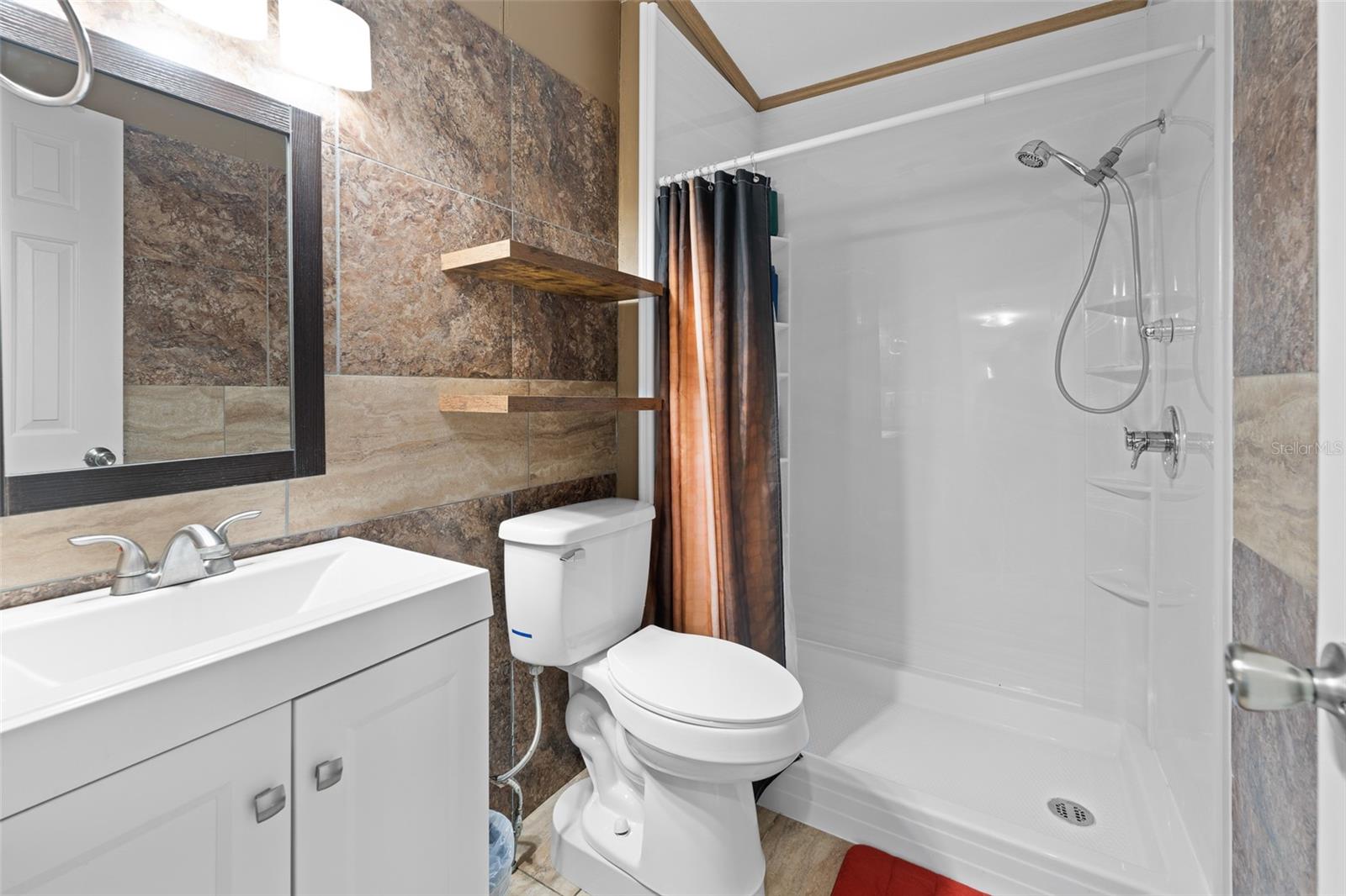 8040 PINE ISLAND RD, CLERMONT, FL, 34711