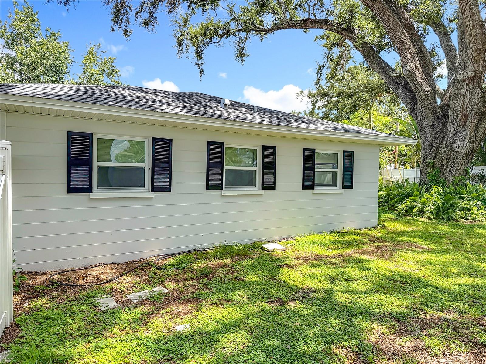 5271 31ST AVE N, ST PETERSBURG, FL, 33710