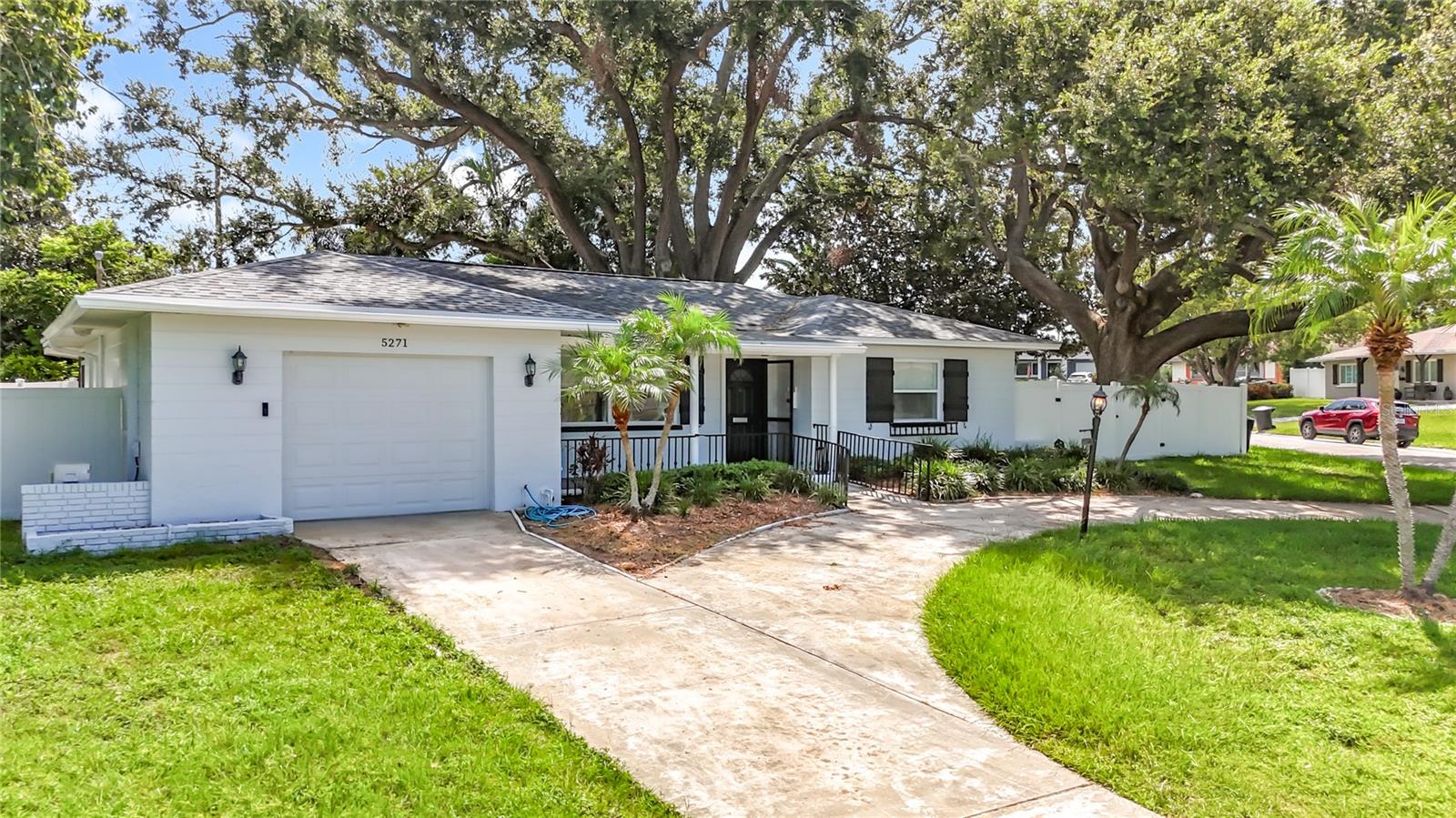 5271 31ST AVE N, ST PETERSBURG, FL, 33710