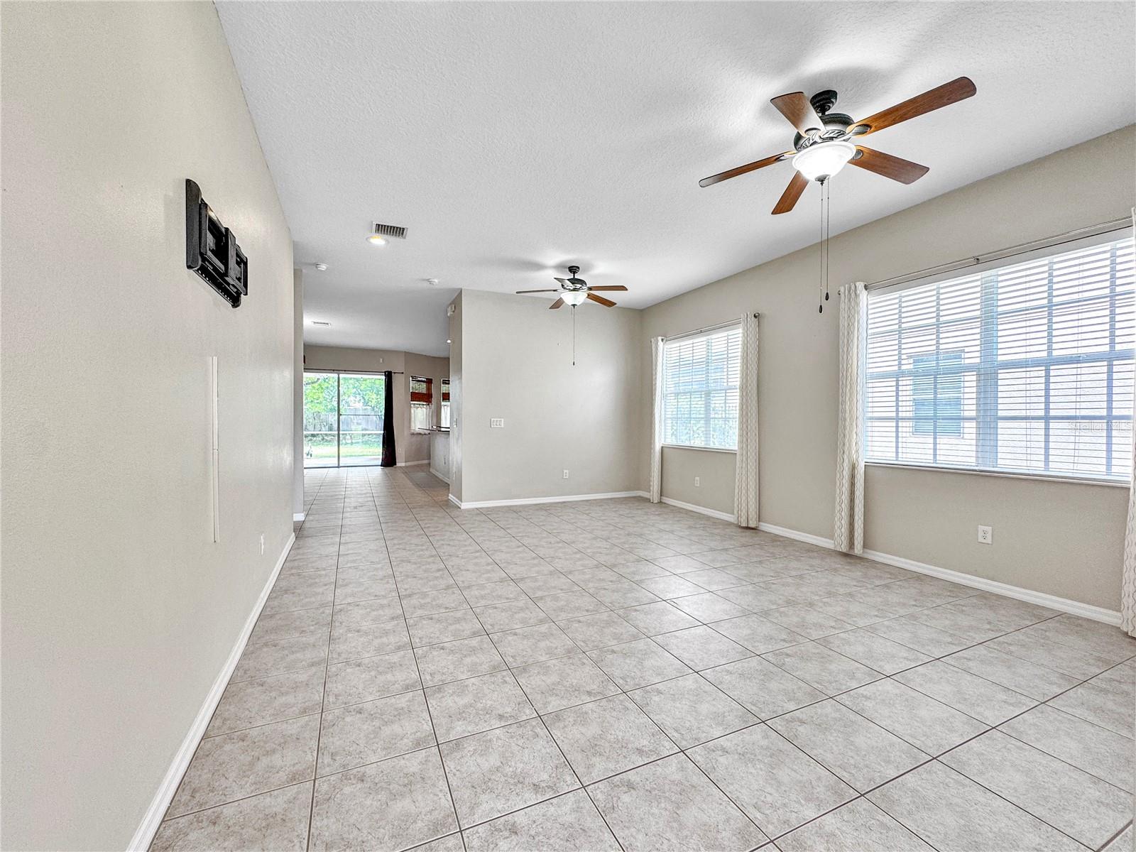 30753 PUMPKIN RIDGE DR, WESLEY CHAPEL, FL, 33543