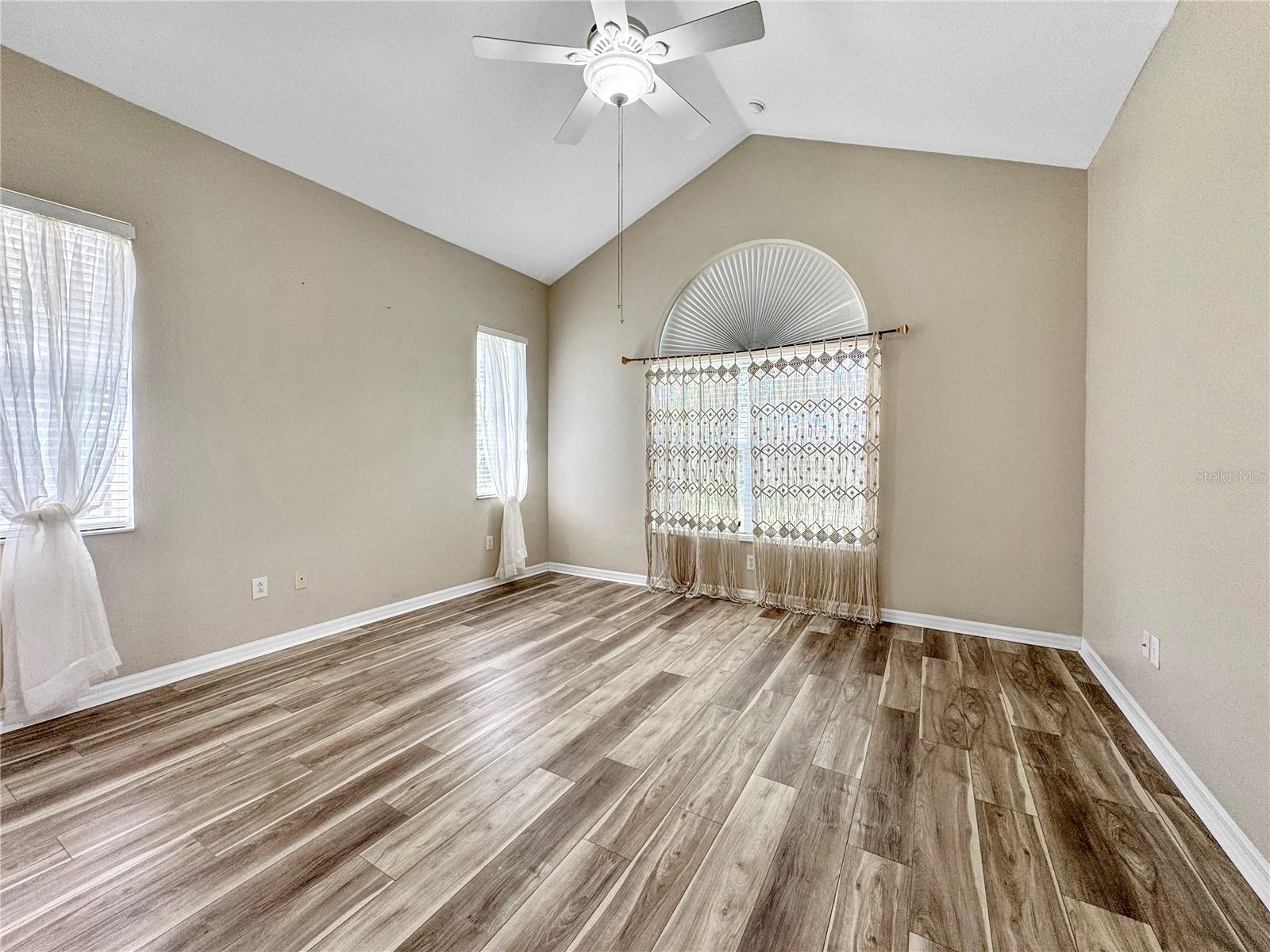 30753 PUMPKIN RIDGE DR, WESLEY CHAPEL, FL, 33543