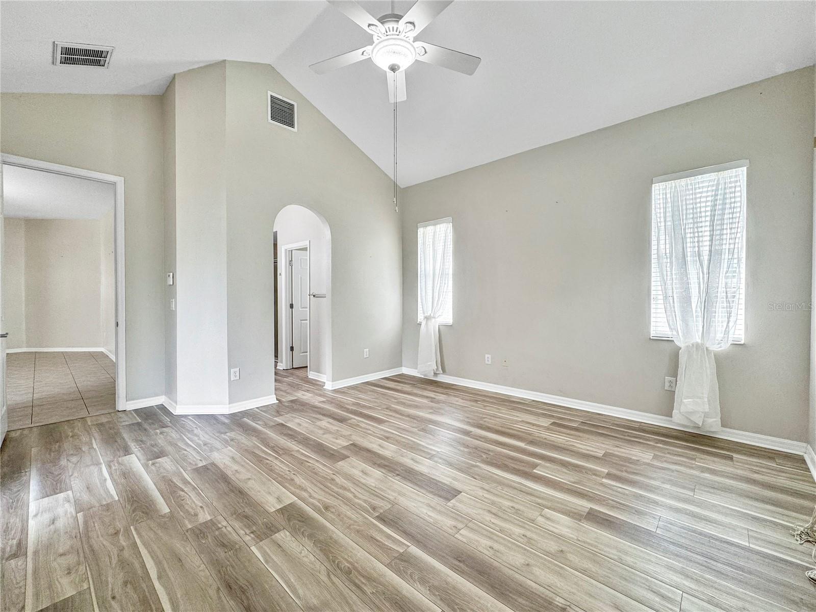 30753 PUMPKIN RIDGE DR, WESLEY CHAPEL, FL, 33543