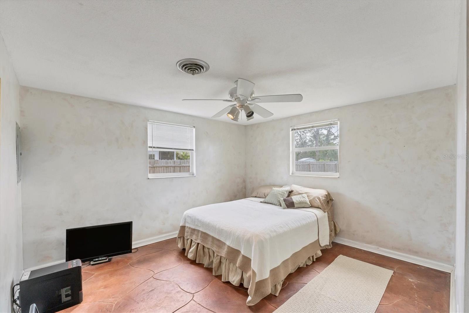 551 MORRISON AVE, ENGLEWOOD, FL, 34223