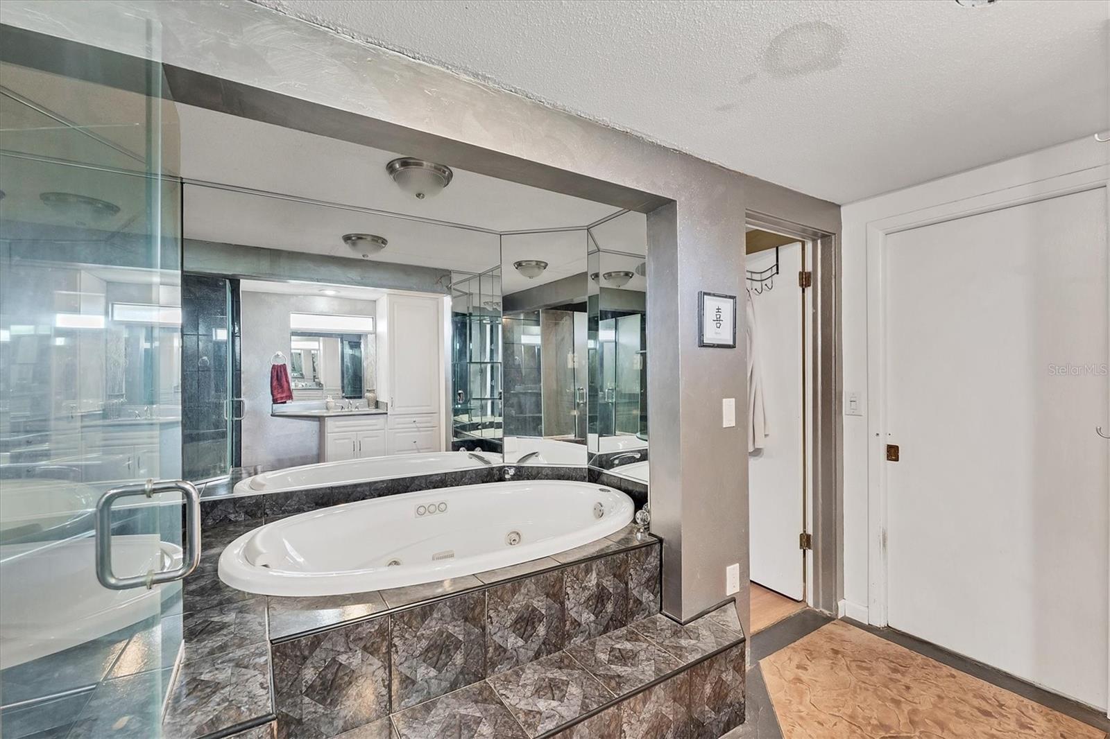 551 MORRISON AVE, ENGLEWOOD, FL, 34223