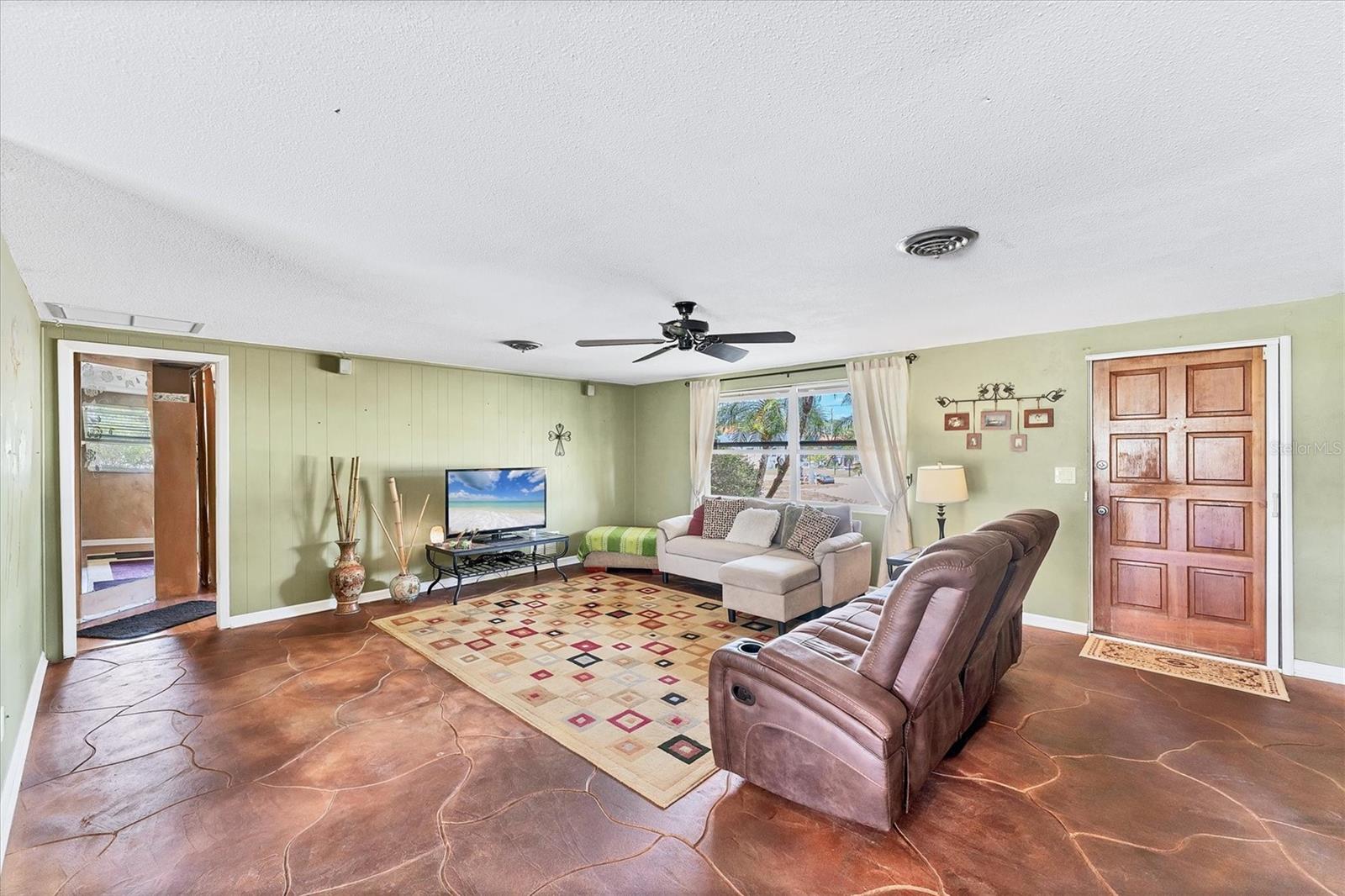 551 MORRISON AVE, ENGLEWOOD, FL, 34223