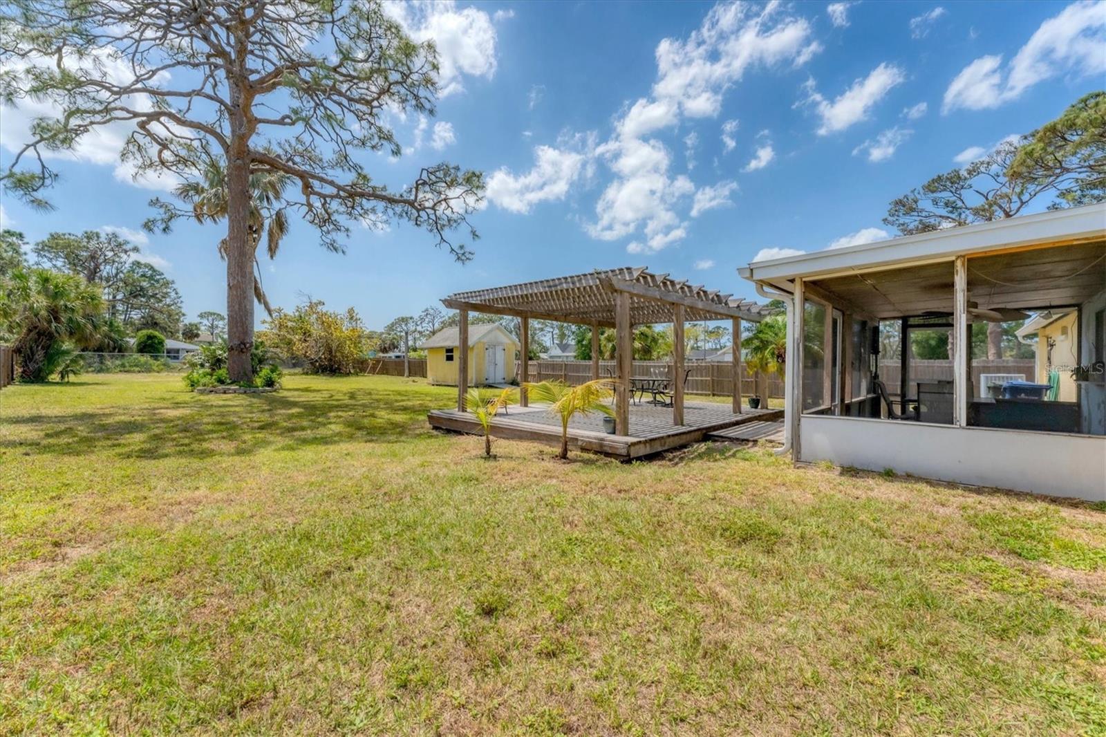 551 MORRISON AVE, ENGLEWOOD, FL, 34223