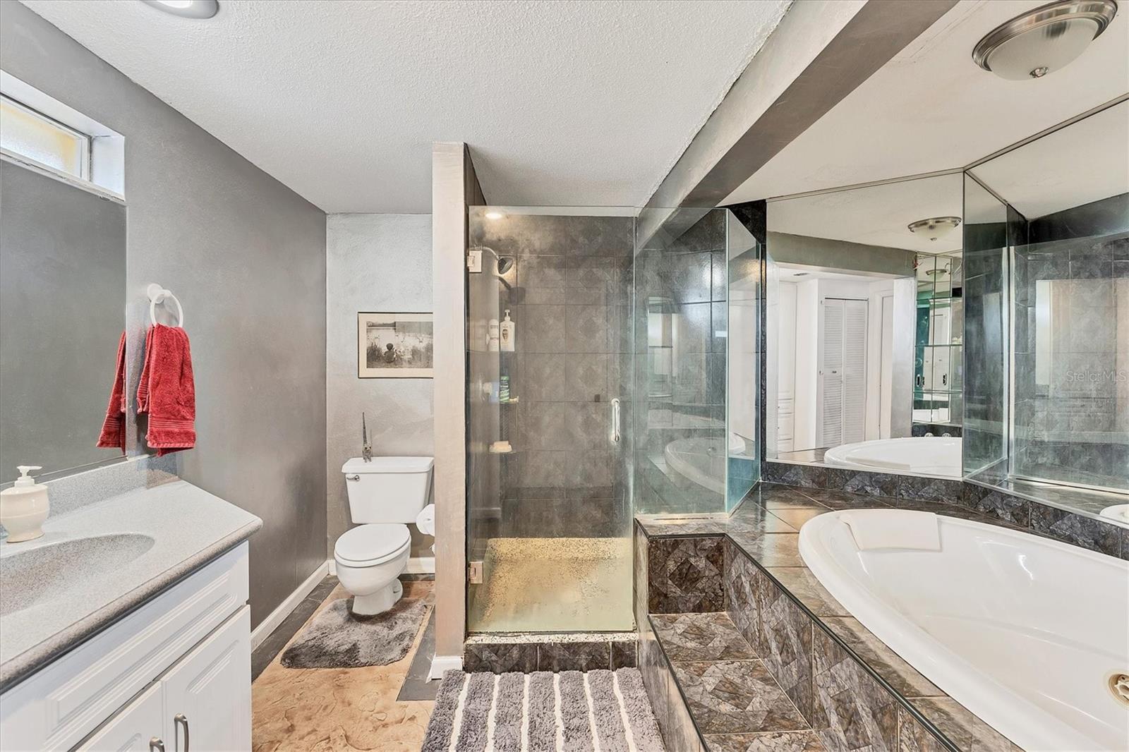 551 MORRISON AVE, ENGLEWOOD, FL, 34223