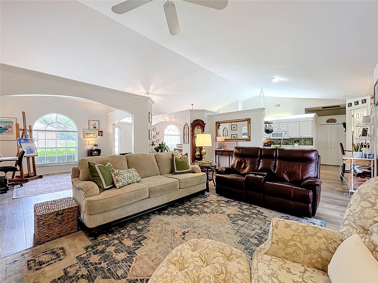 10343 BARRINGTON CT, LEESBURG, FL, 34788