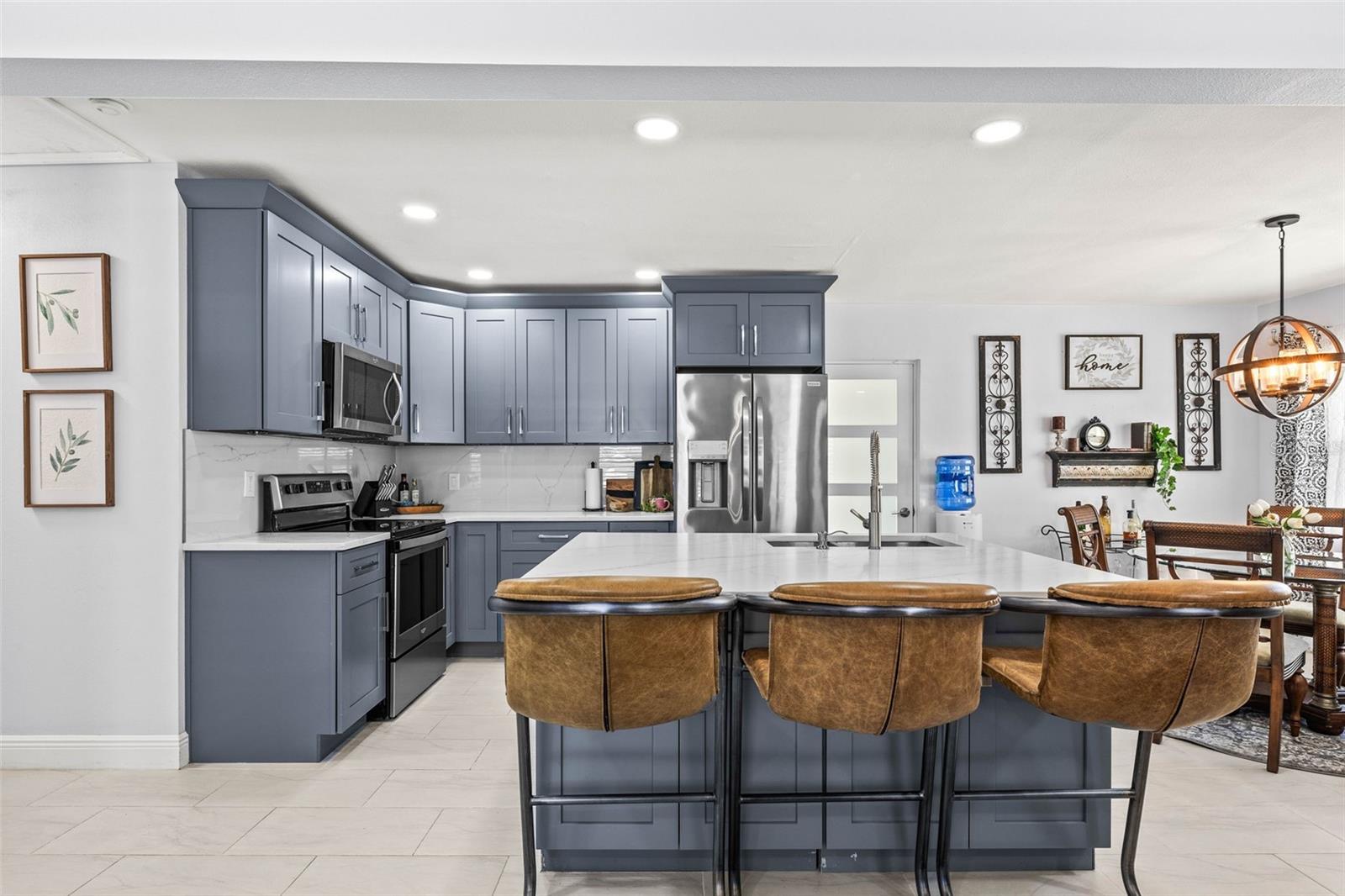1406 NEBRASKA AVE, PALM HARBOR, FL, 34683