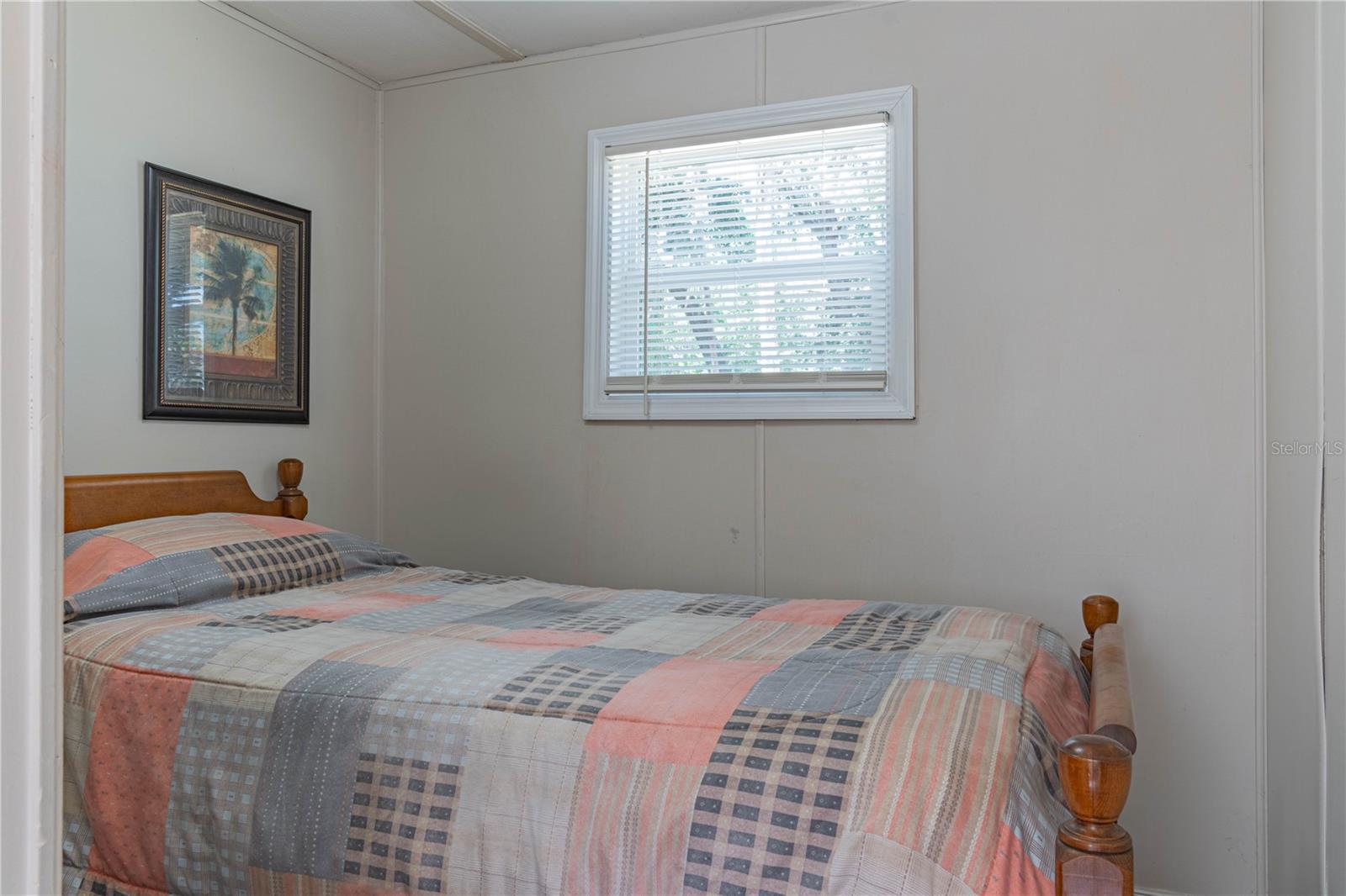 1986 CR 412, LAKE PANASOFFKEE, FL, 33538