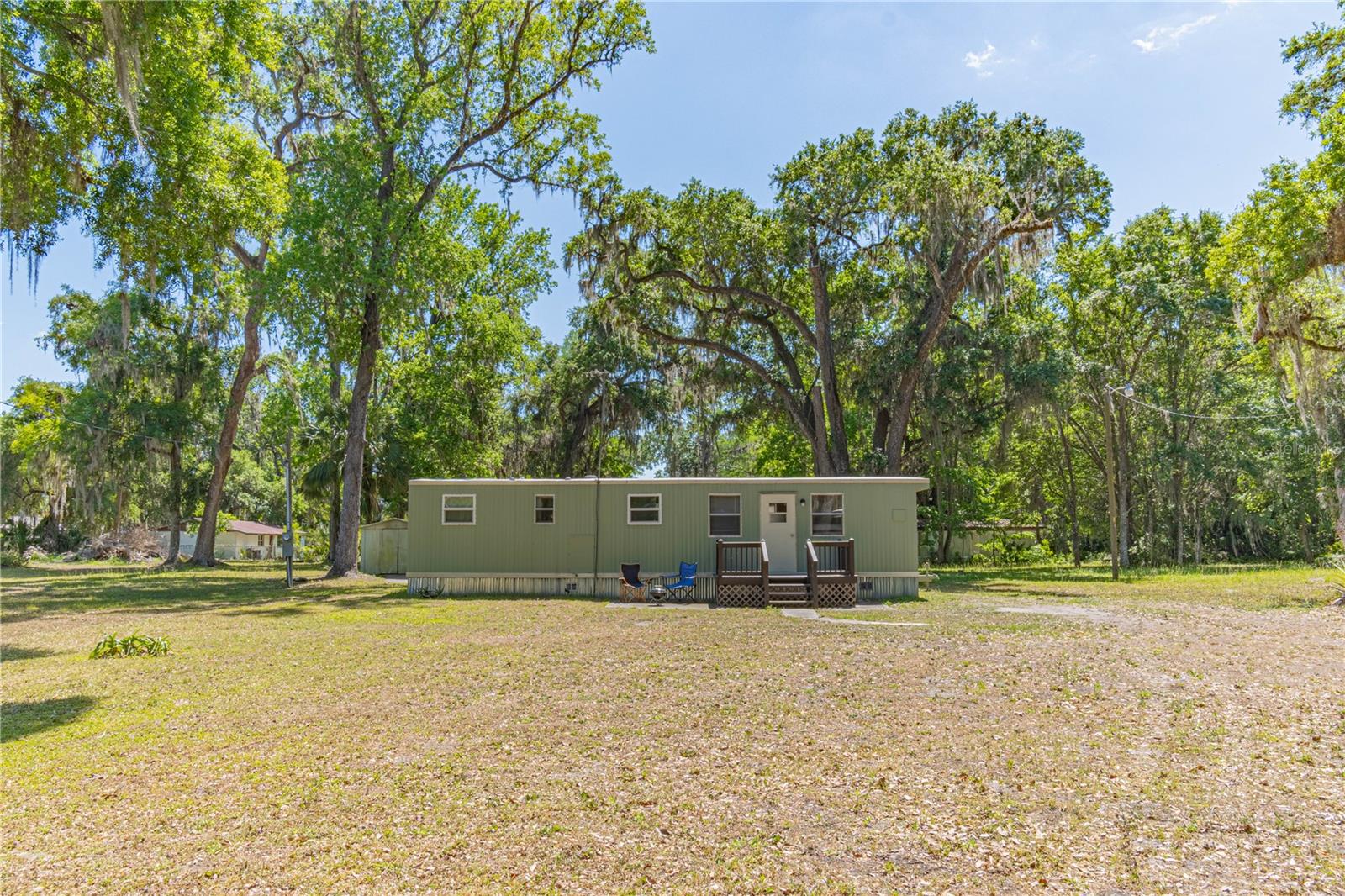 1986 CR 412, LAKE PANASOFFKEE, FL, 33538