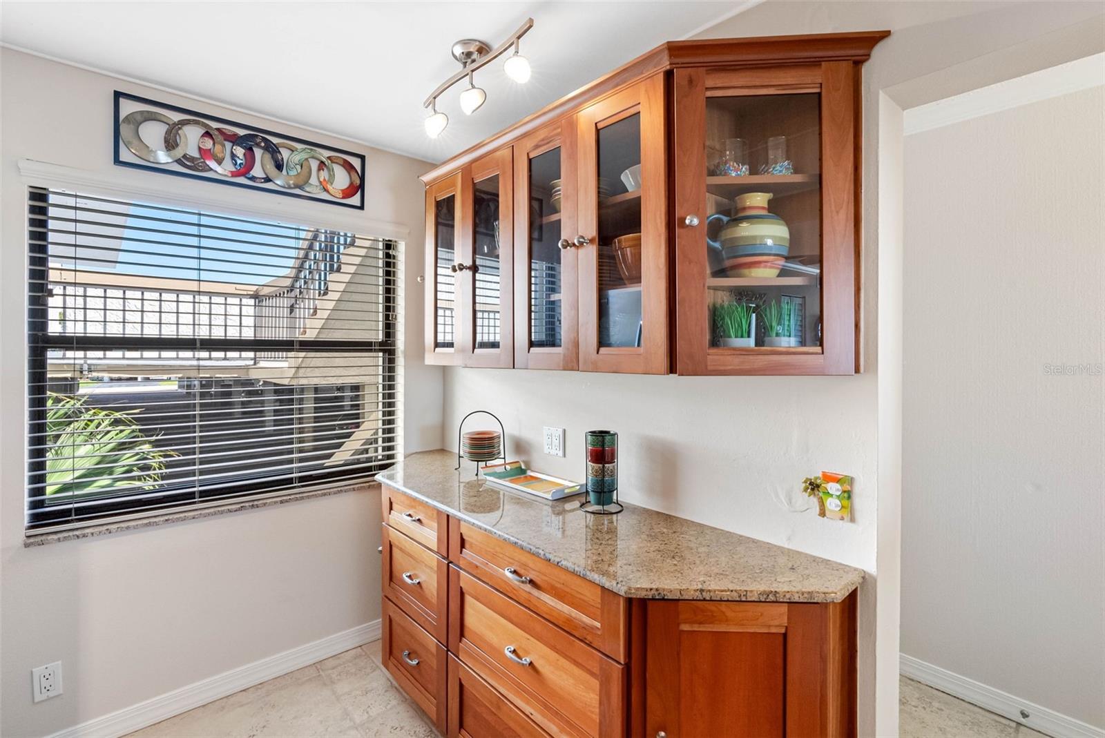 6265 SUN BLVD #204, ST PETERSBURG, FL, 33715