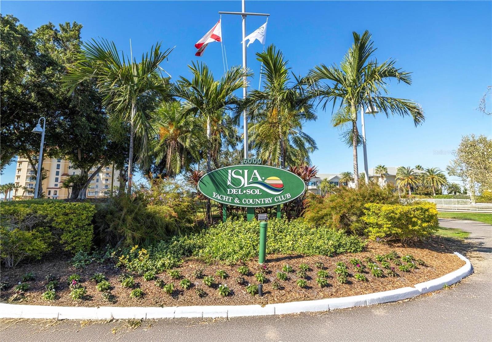 6265 SUN BLVD #204, ST PETERSBURG, FL, 33715