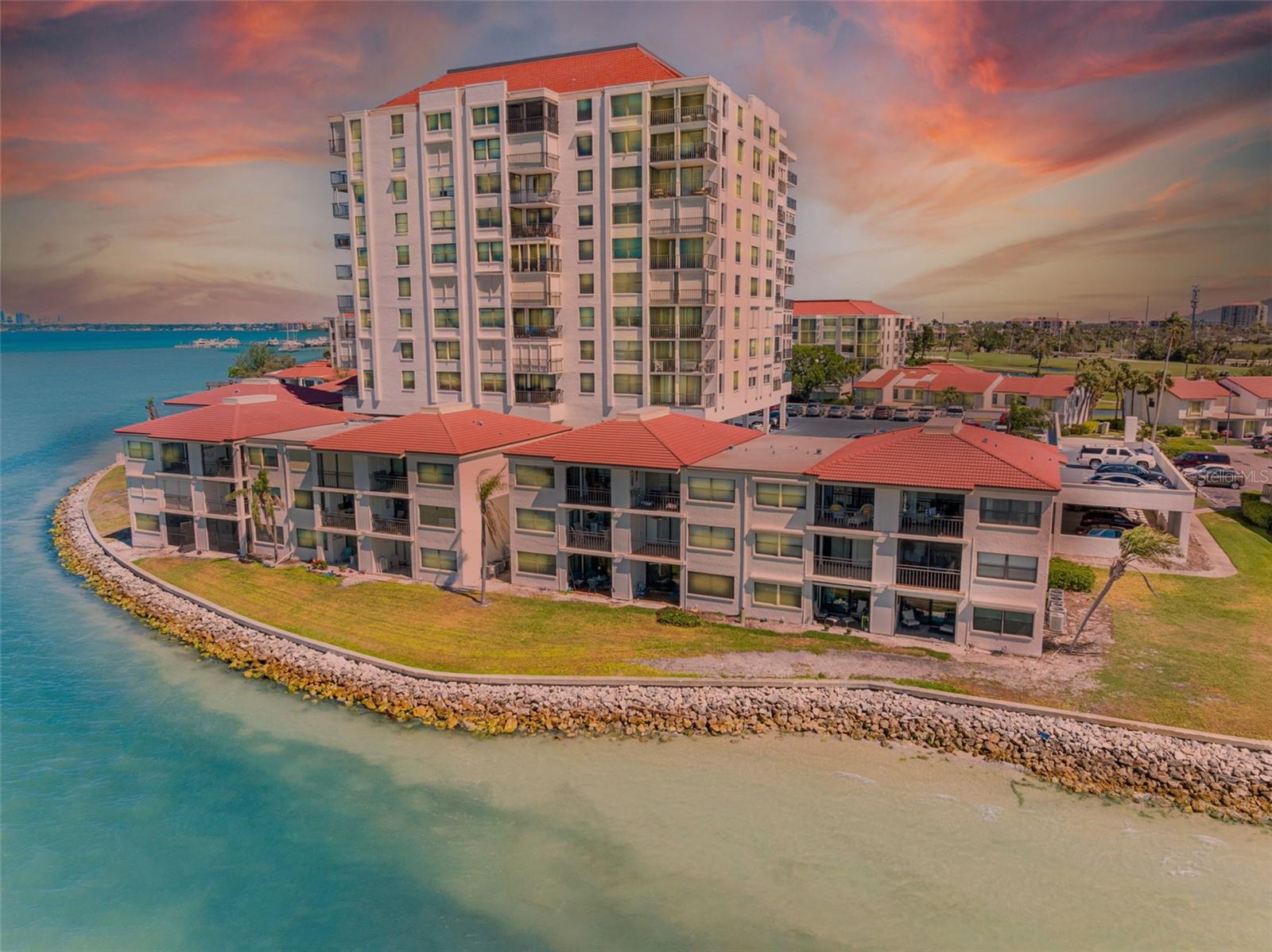 6265 SUN BLVD #204, ST PETERSBURG, FL, 33715
