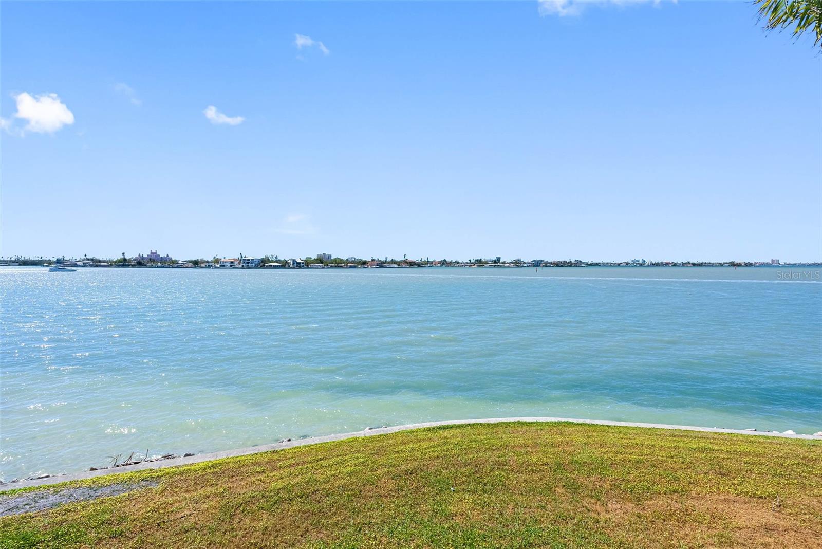 6265 SUN BLVD #204, ST PETERSBURG, FL, 33715