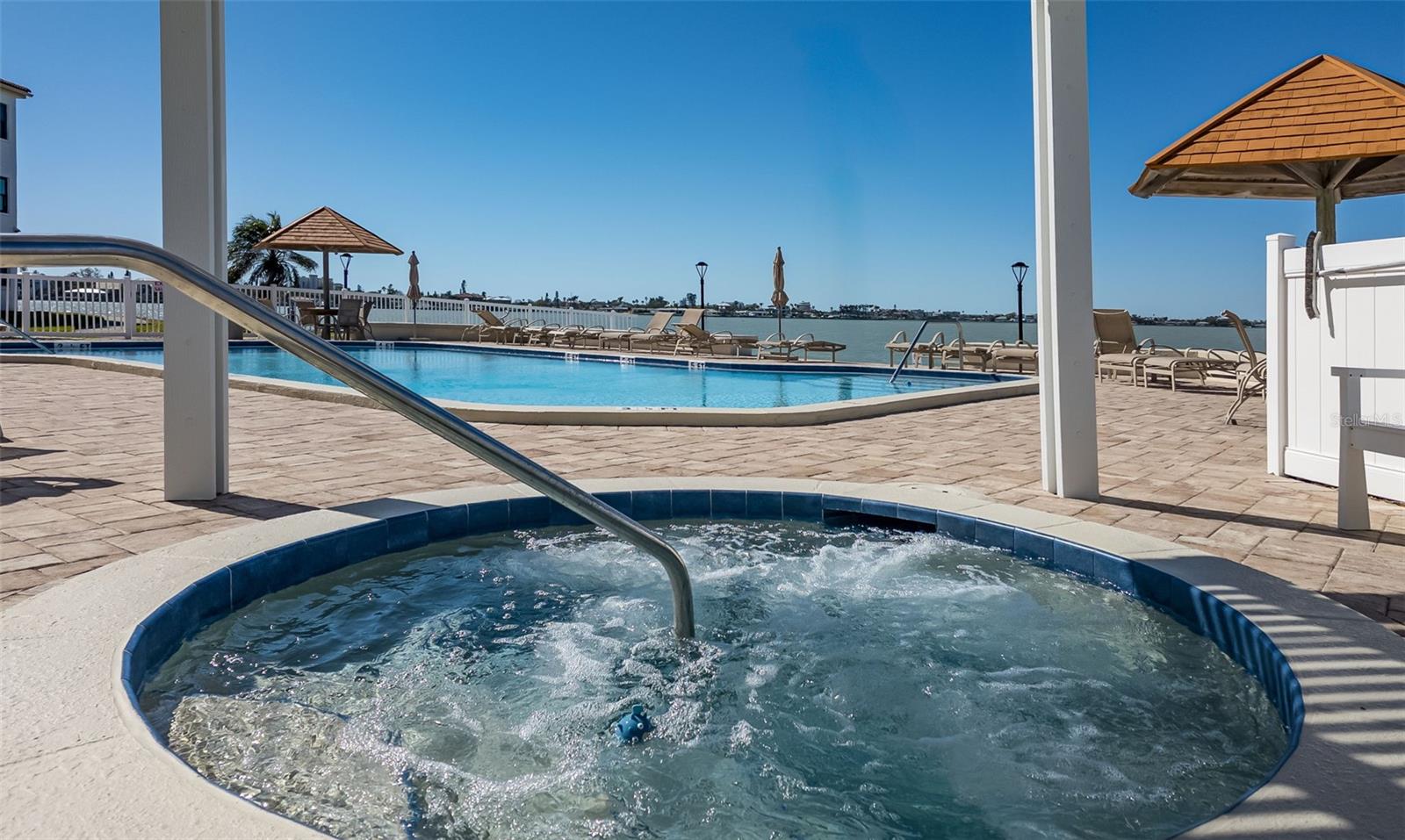 6265 SUN BLVD #204, ST PETERSBURG, FL, 33715