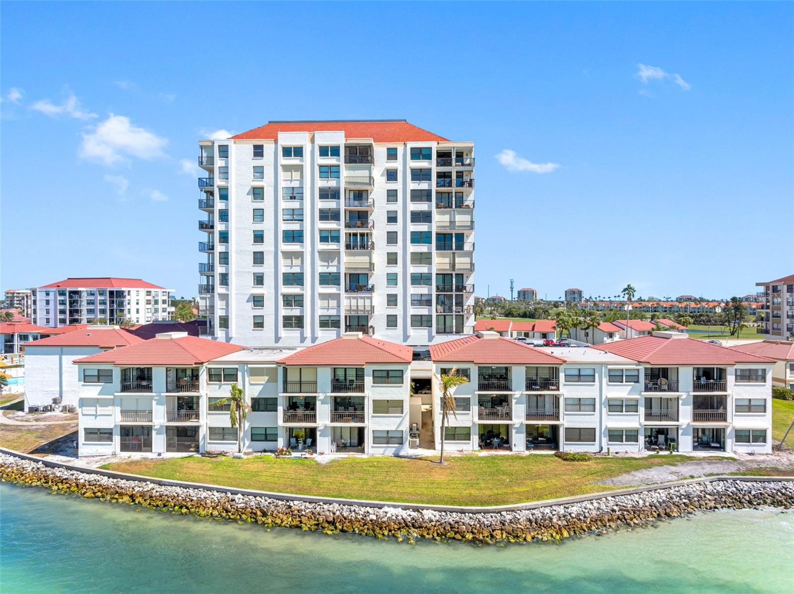 6265 SUN BLVD #204, ST PETERSBURG, FL, 33715