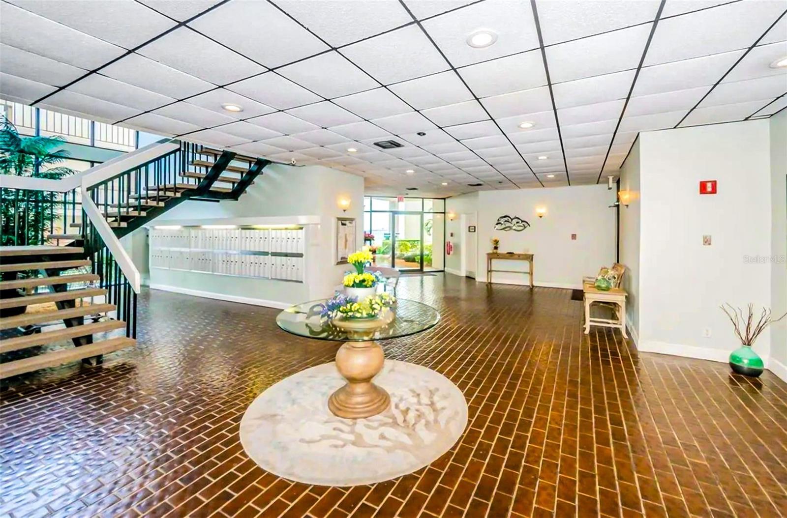 6265 SUN BLVD #204, ST PETERSBURG, FL, 33715