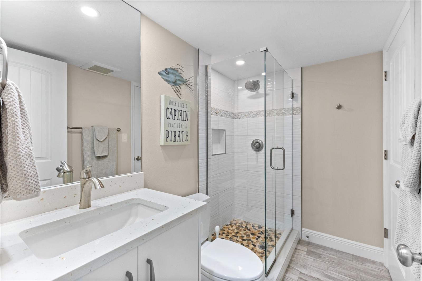 6267 MIDNIGHT PASS RD #105, SARASOTA, FL, 34242