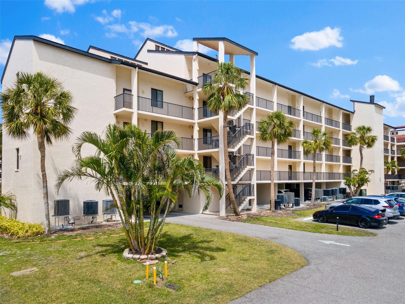 6267 MIDNIGHT PASS RD #105, SARASOTA, FL, 34242