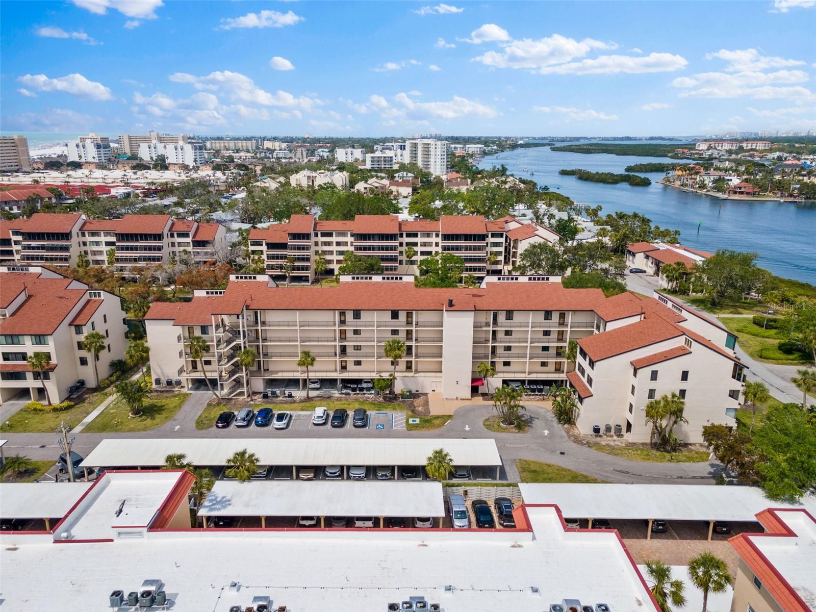 6267 MIDNIGHT PASS RD #105, SARASOTA, FL, 34242