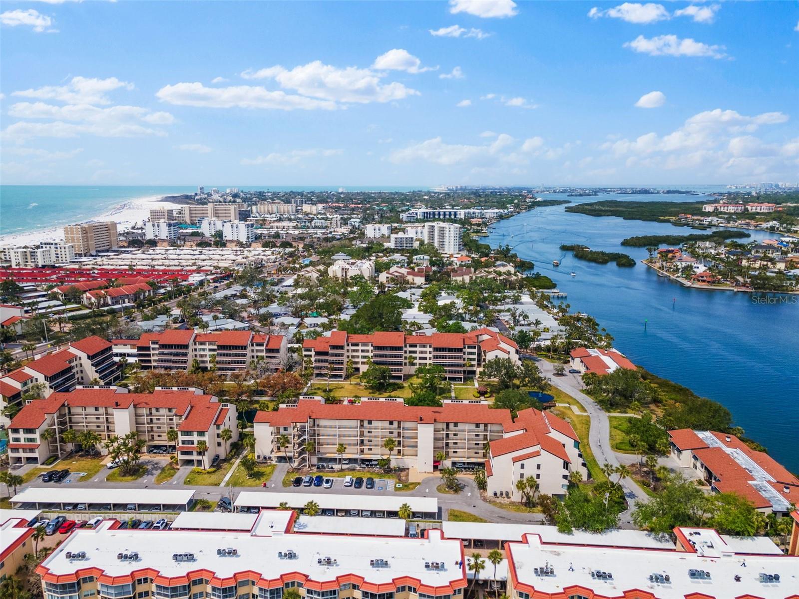 6267 MIDNIGHT PASS RD #105, SARASOTA, FL, 34242