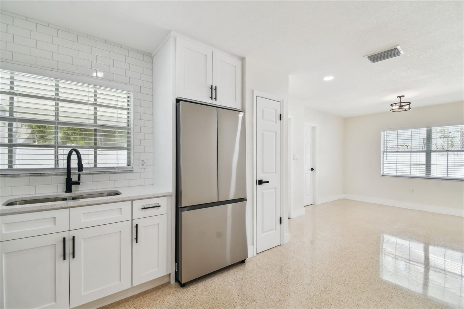 2406 THRACE ST, TAMPA, FL, 33605