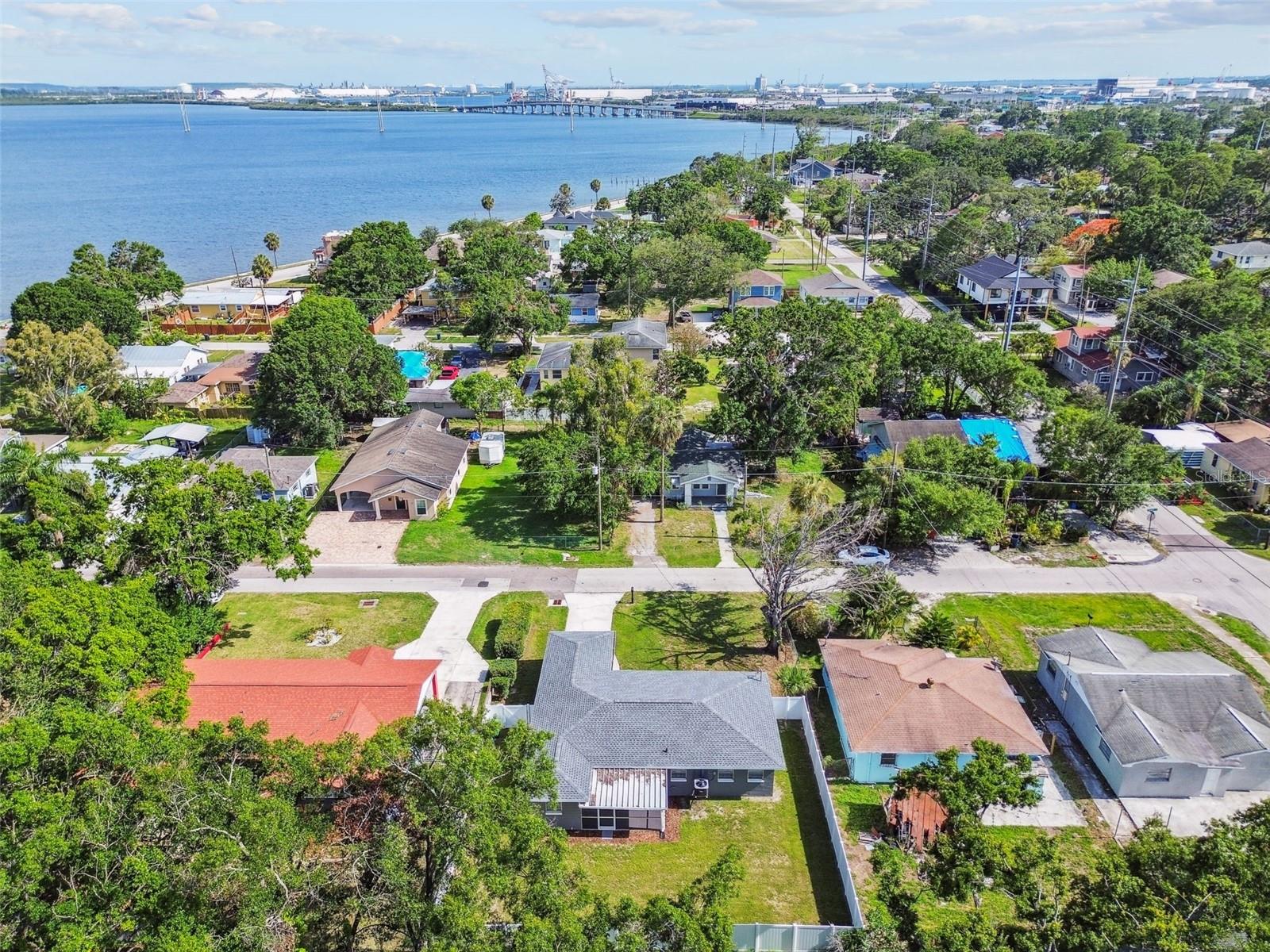 2406 THRACE ST, TAMPA, FL, 33605