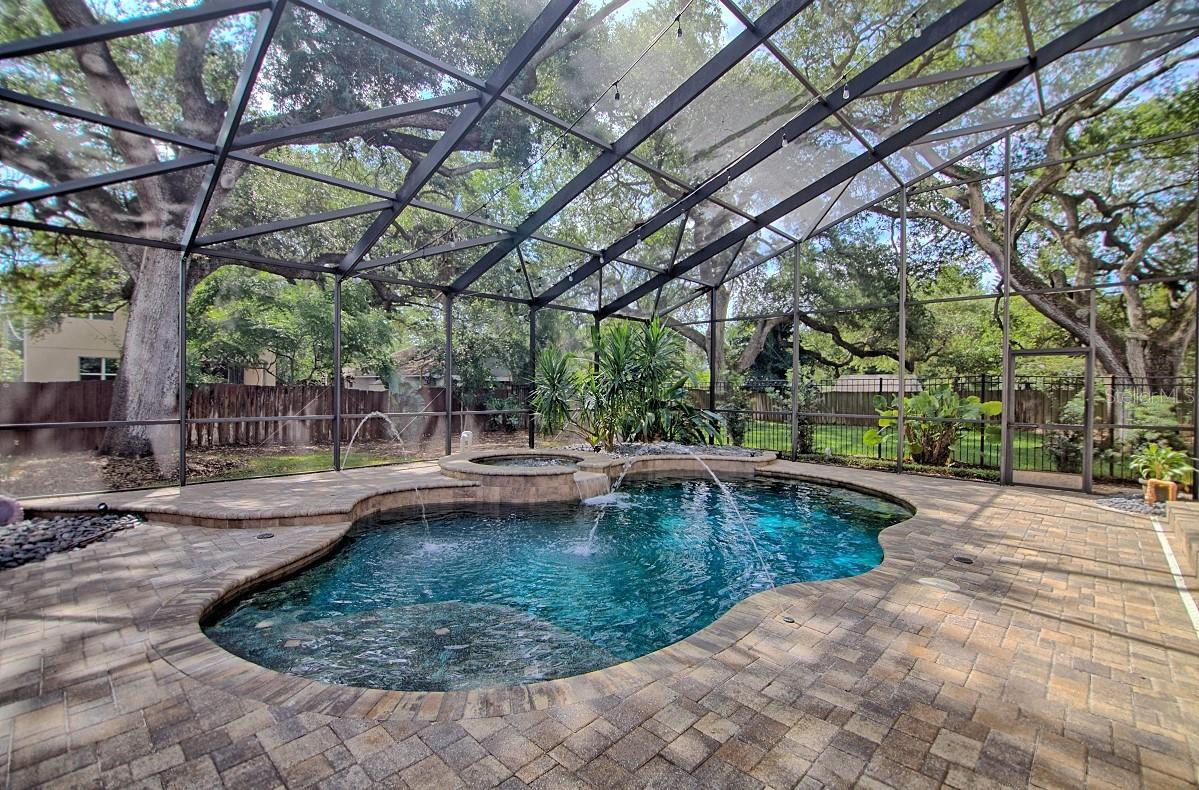 5908 S SWITZER AVE, TAMPA, FL, 33611