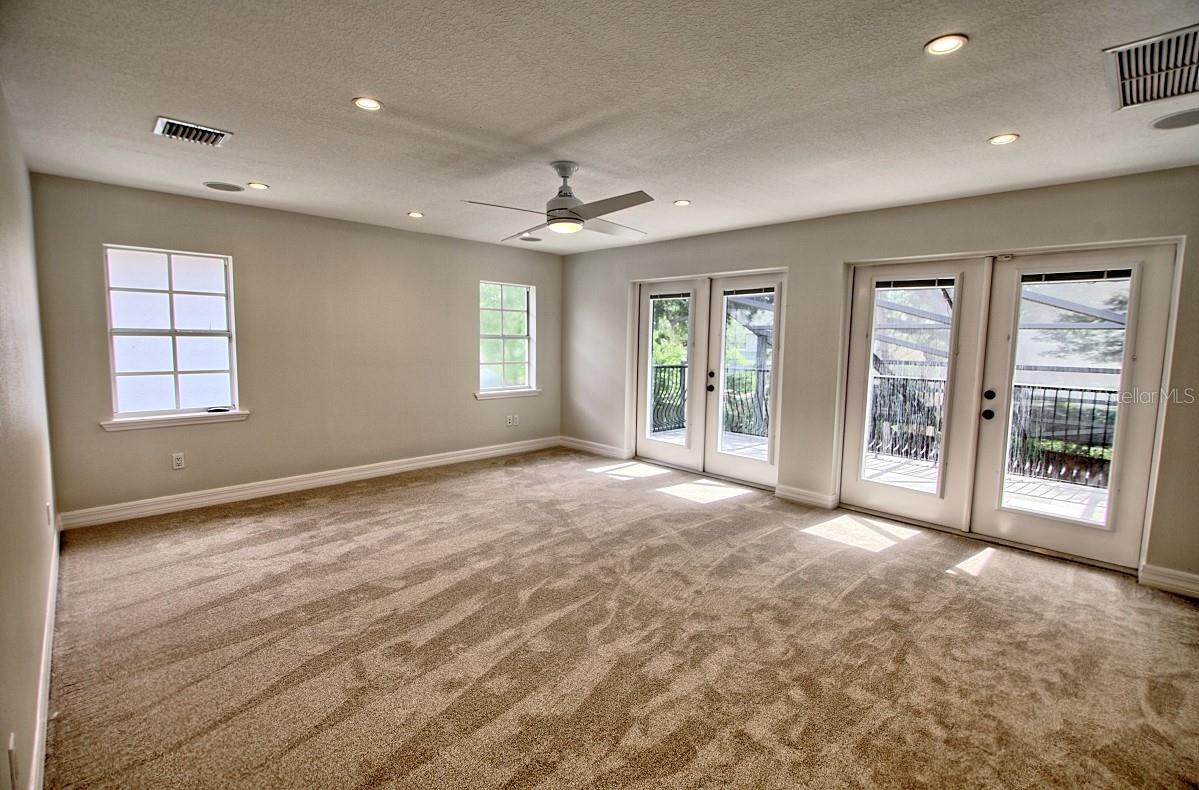 5908 S SWITZER AVE, TAMPA, FL, 33611