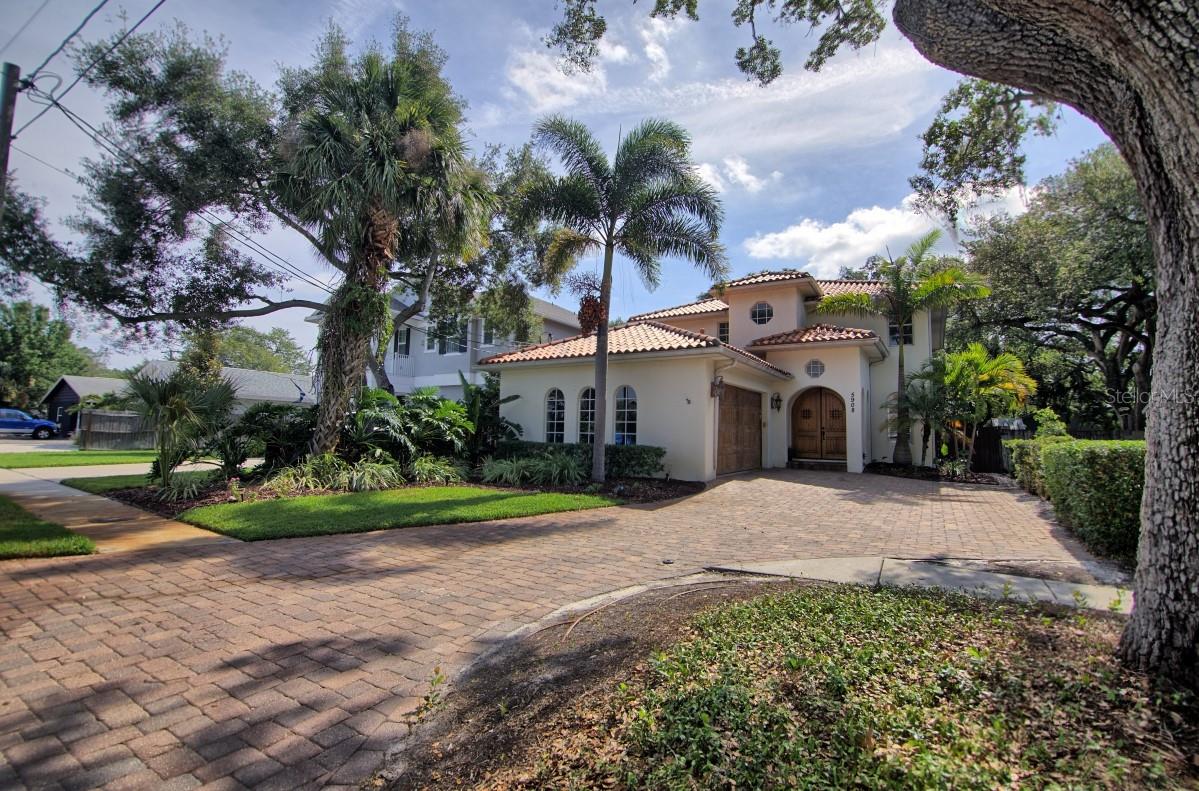 5908 S SWITZER AVE, TAMPA, FL, 33611