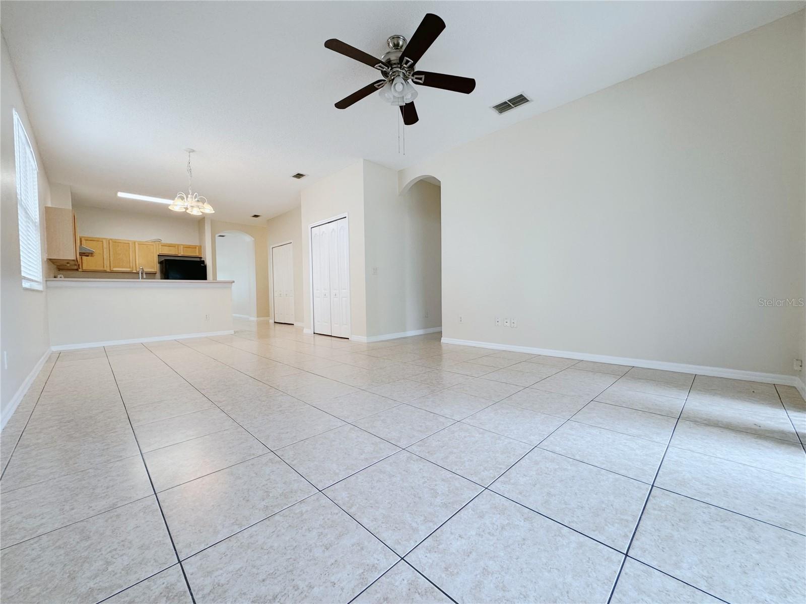 4932 BELLTHORN DR, ORLANDO, FL, 32837