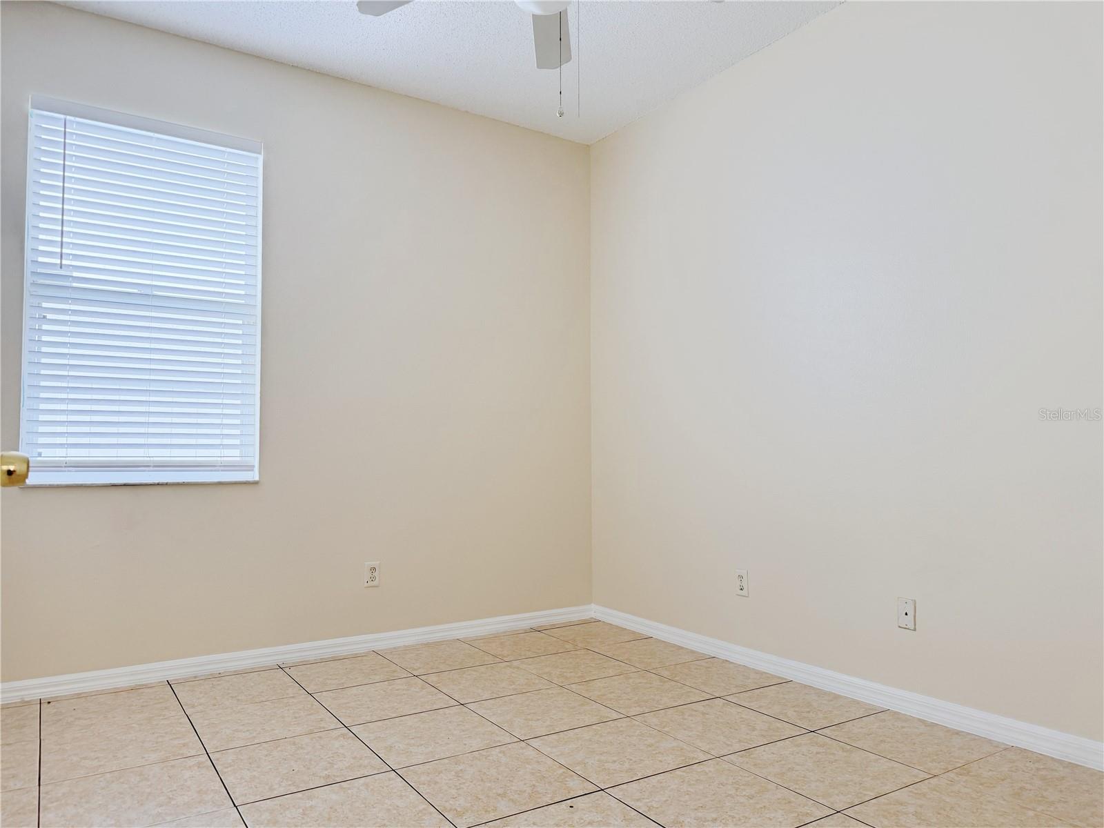 4932 BELLTHORN DR, ORLANDO, FL, 32837