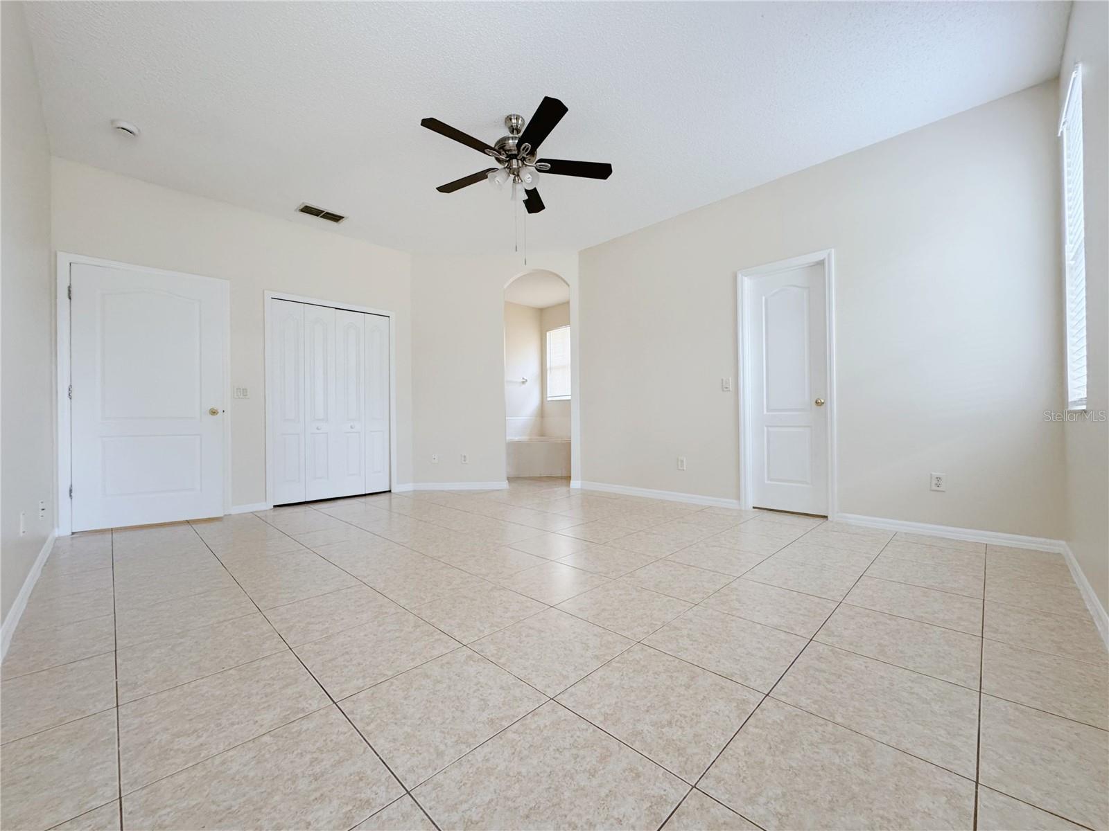 4932 BELLTHORN DR, ORLANDO, FL, 32837