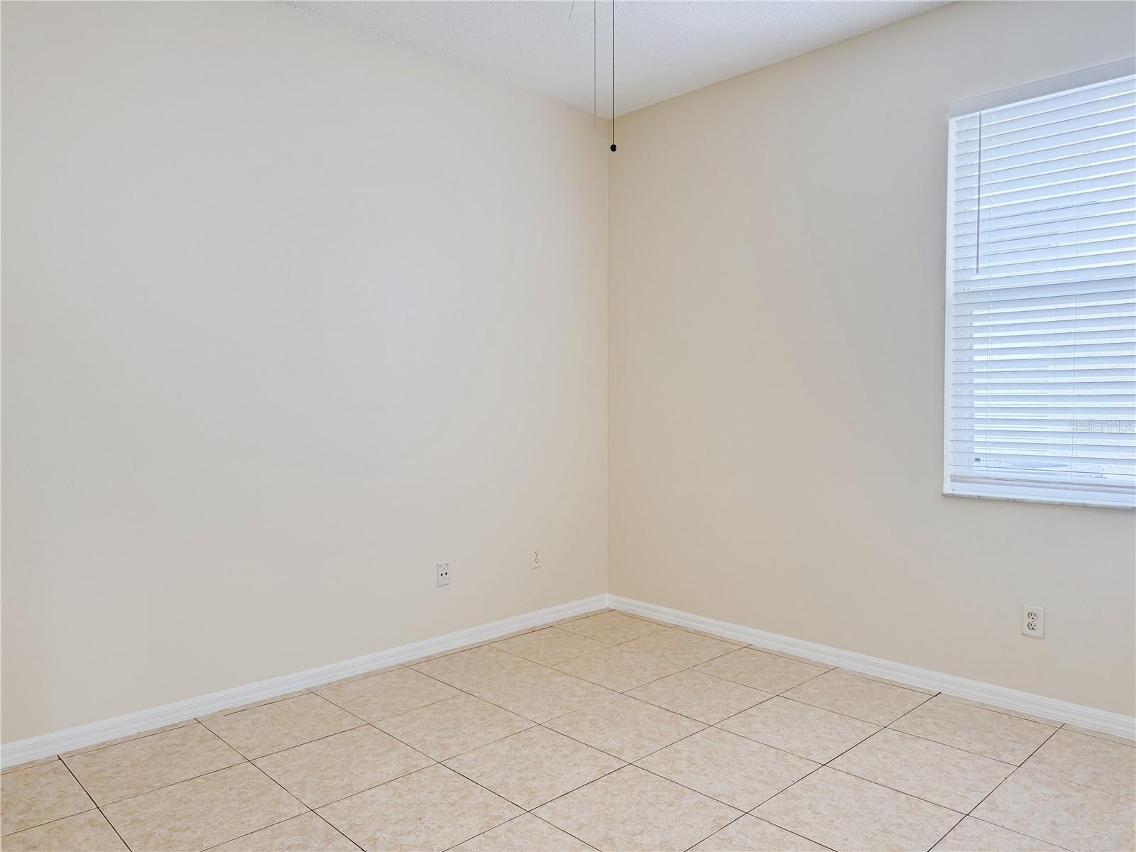 4932 BELLTHORN DR, ORLANDO, FL, 32837