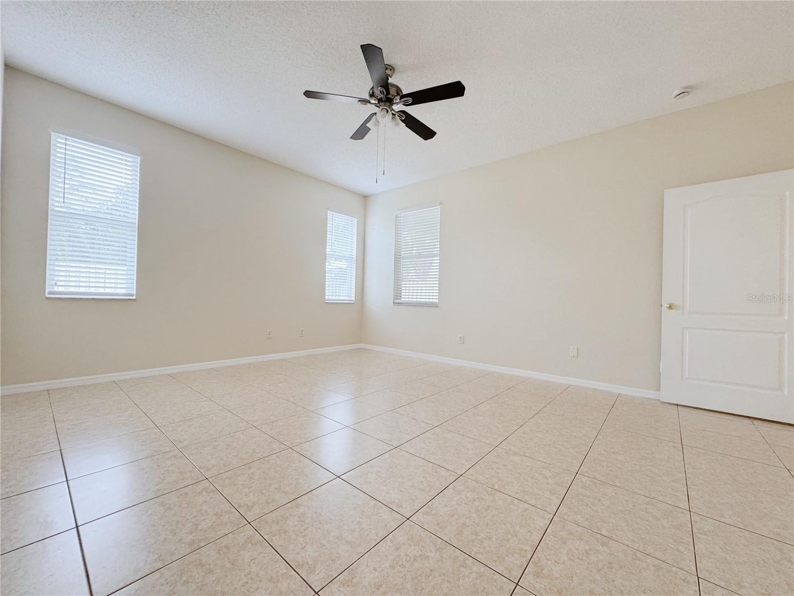 4932 BELLTHORN DR, ORLANDO, FL, 32837