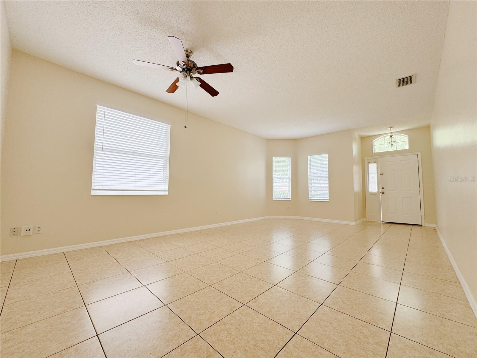 4932 BELLTHORN DR, ORLANDO, FL, 32837