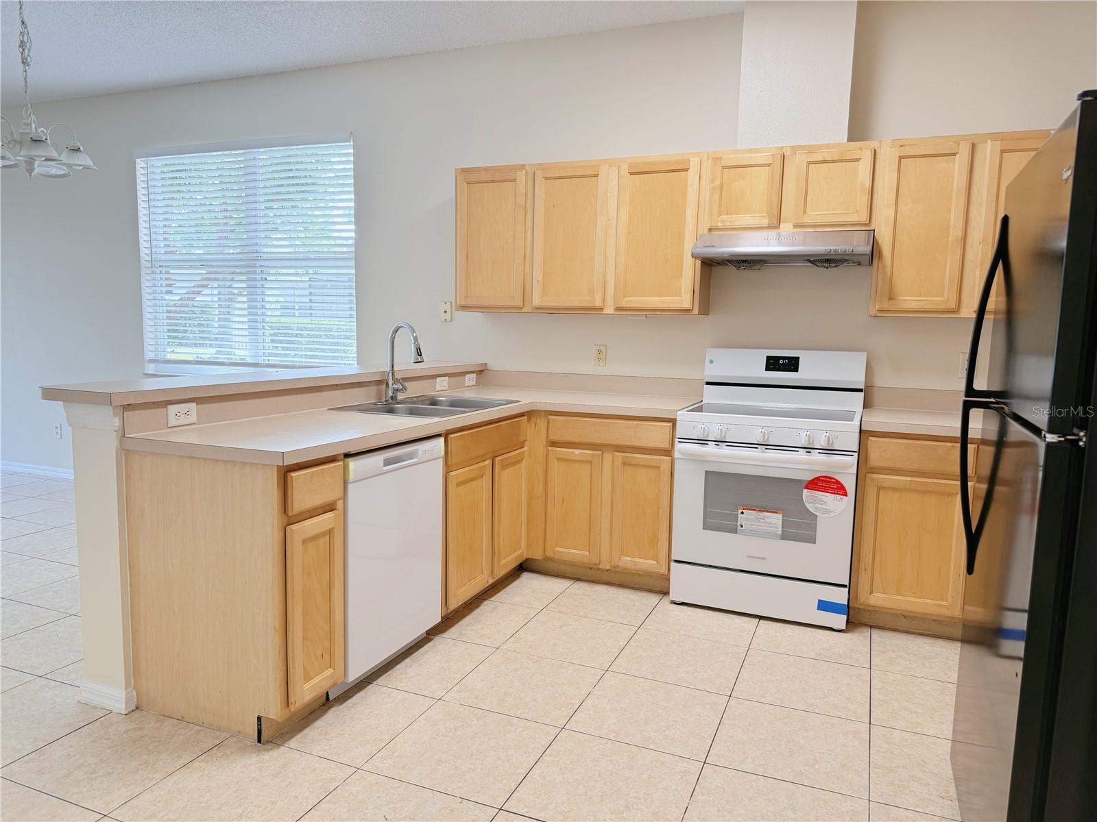 4932 BELLTHORN DR, ORLANDO, FL, 32837