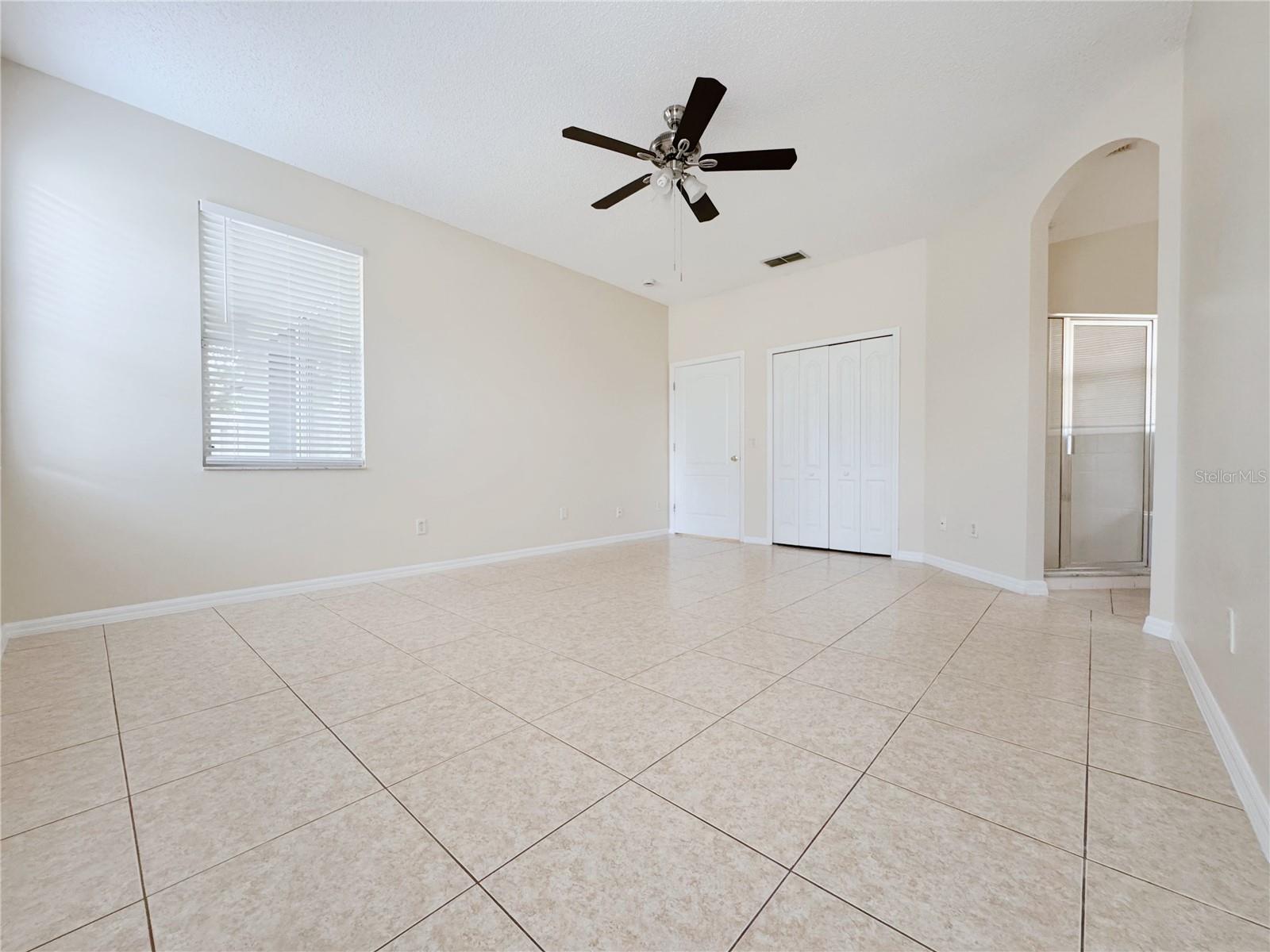 4932 BELLTHORN DR, ORLANDO, FL, 32837