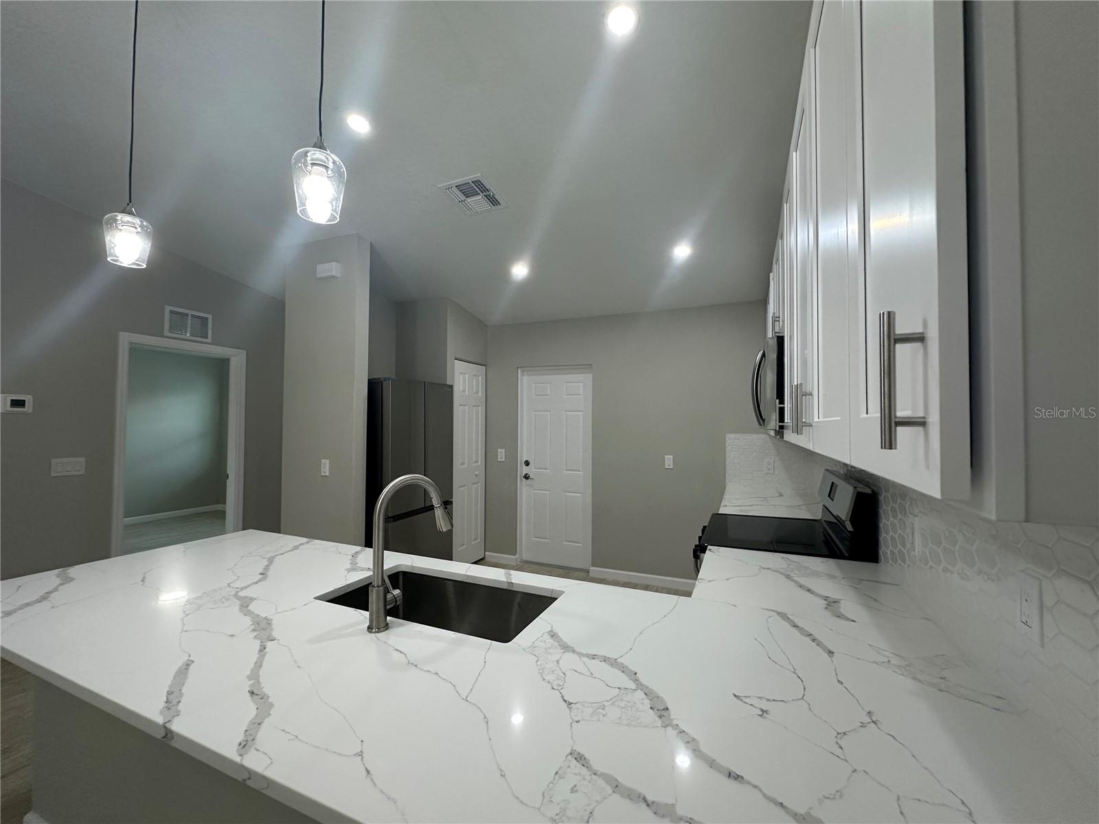 11146 PENDLETON AVE, ENGLEWOOD, FL, 34224