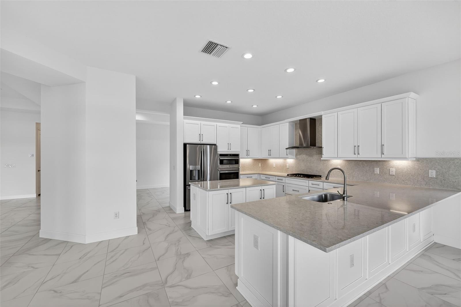 32212 MAHOGANY VALLEY DR, WESLEY CHAPEL, FL, 33543