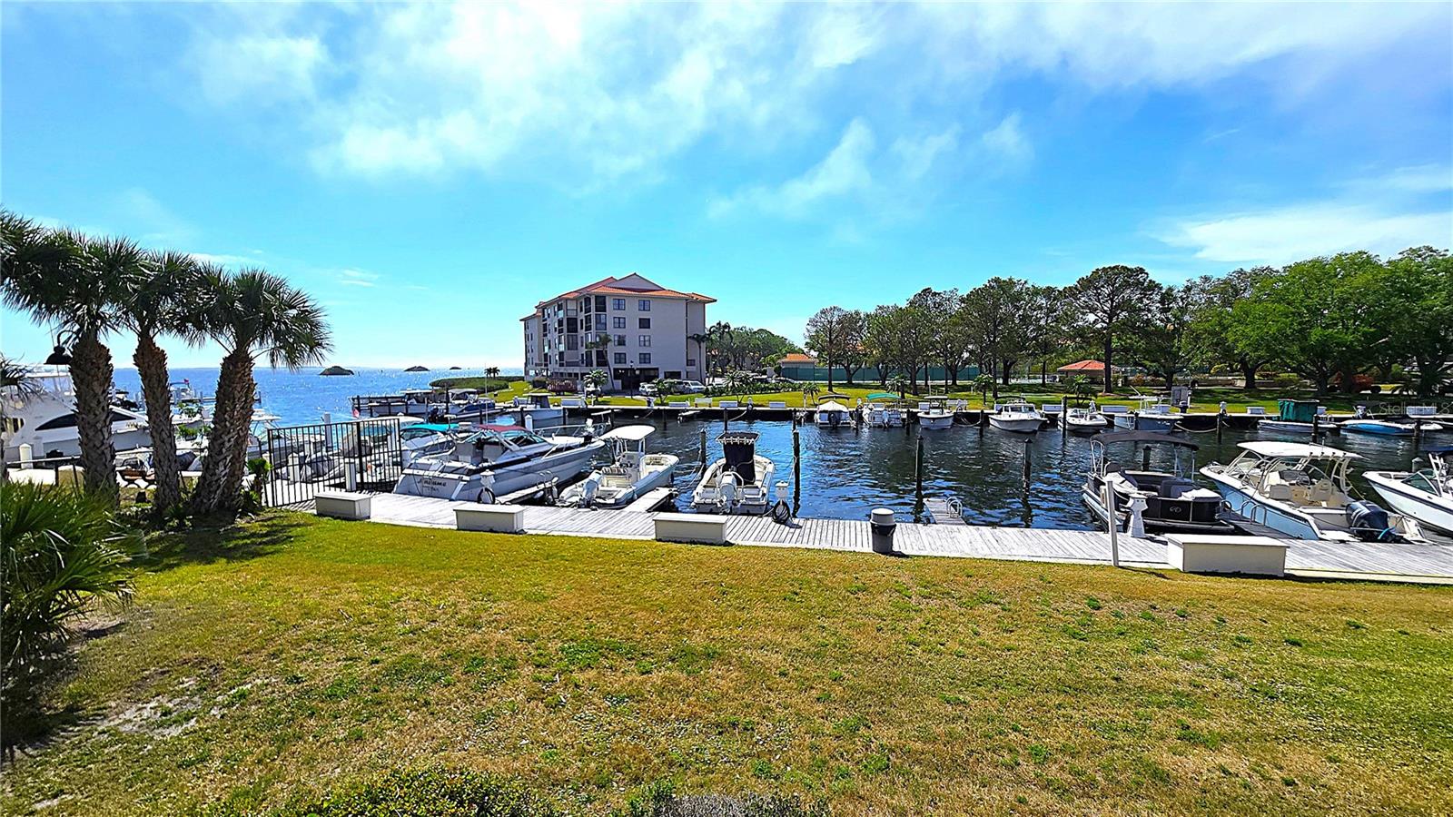 1801 MARINER DR #13, TARPON SPRINGS, FL, 34689