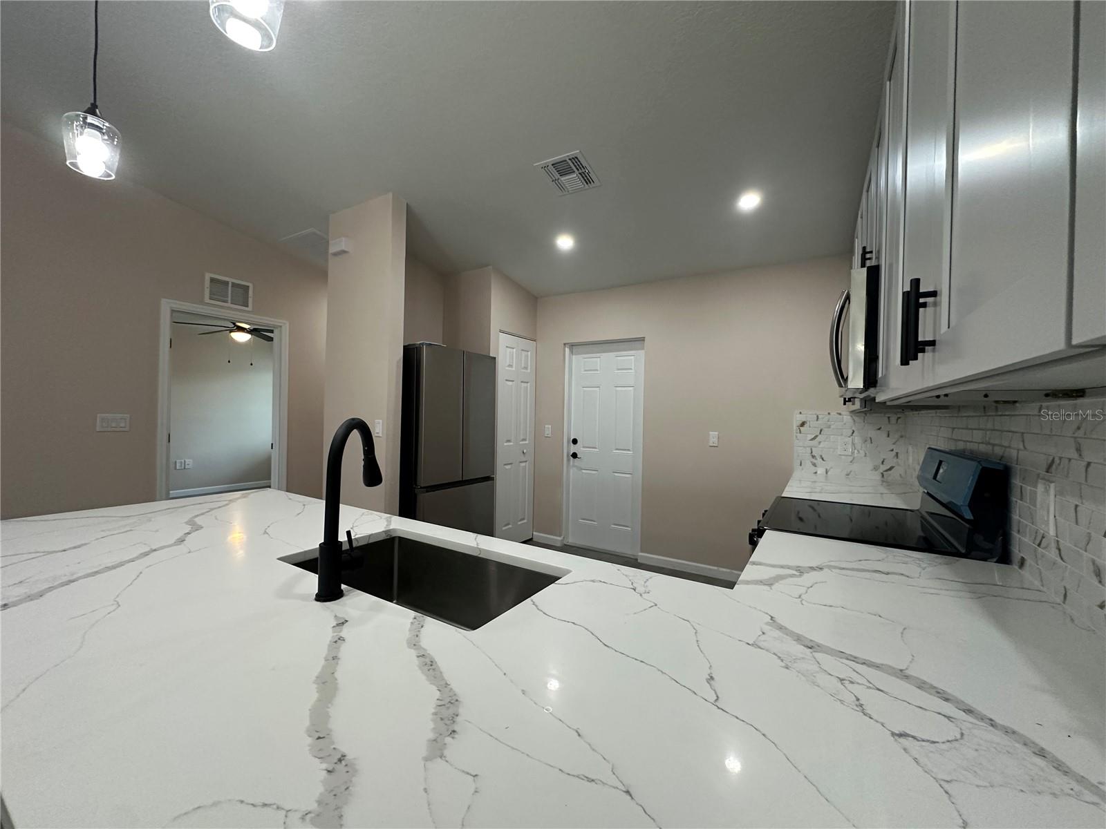 11154 PENDLETON AVE, ENGLEWOOD, FL, 34224