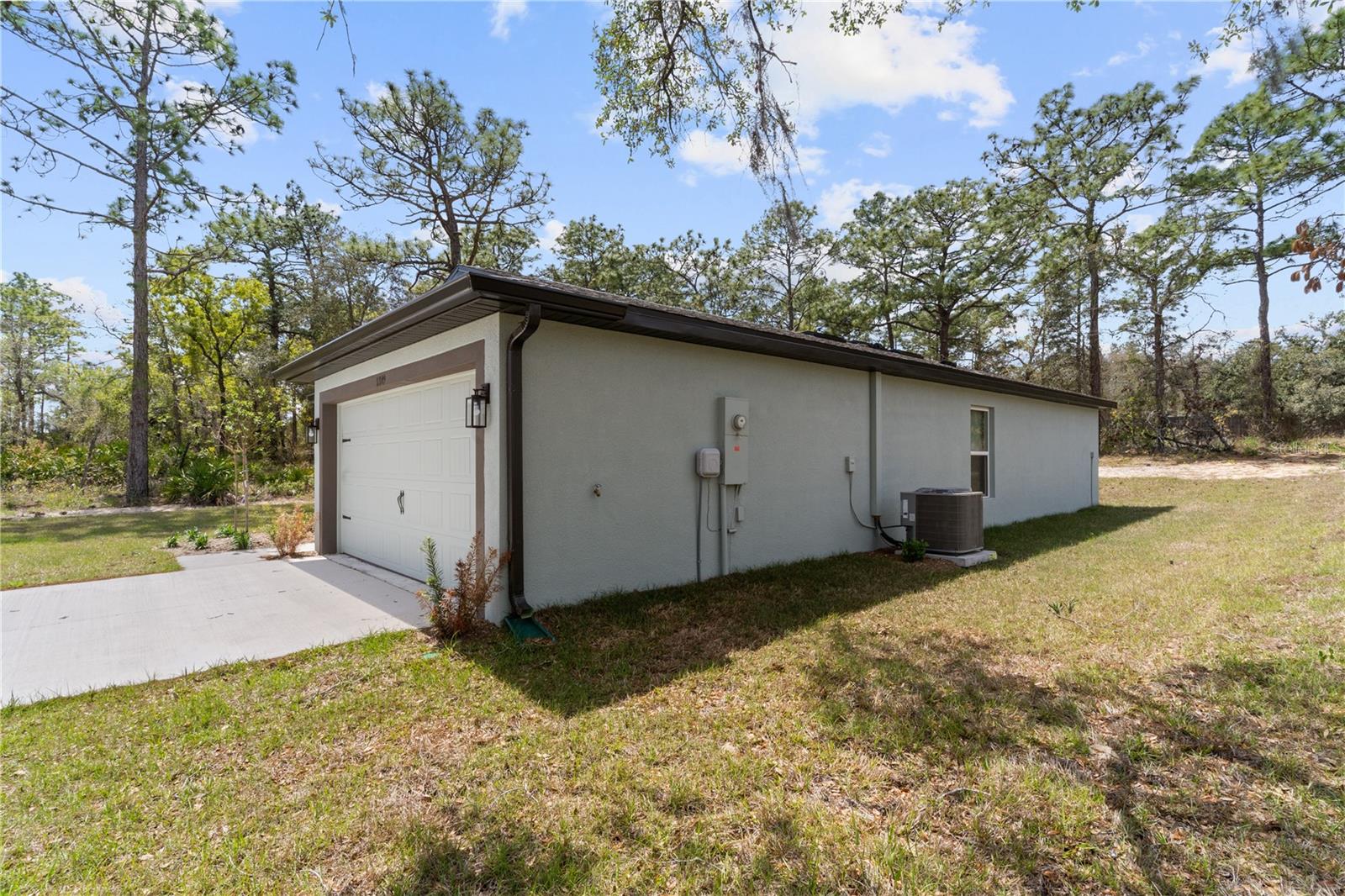 ROYAL HIGHLANDS, WEEKI WACHEE, FL, 34614